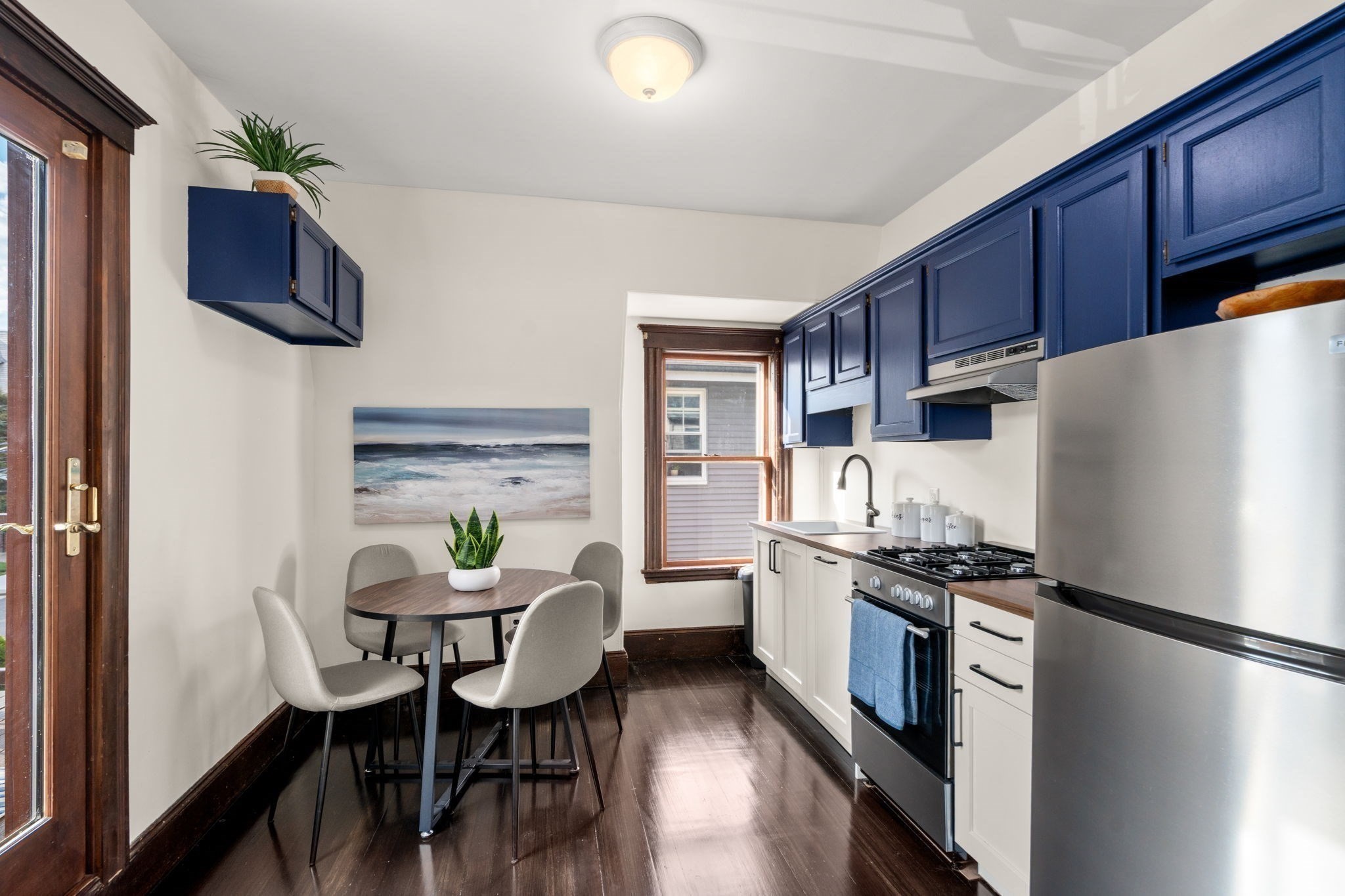 37 Hewlett St Unit 2, Roslindale, Boston, MA 02131