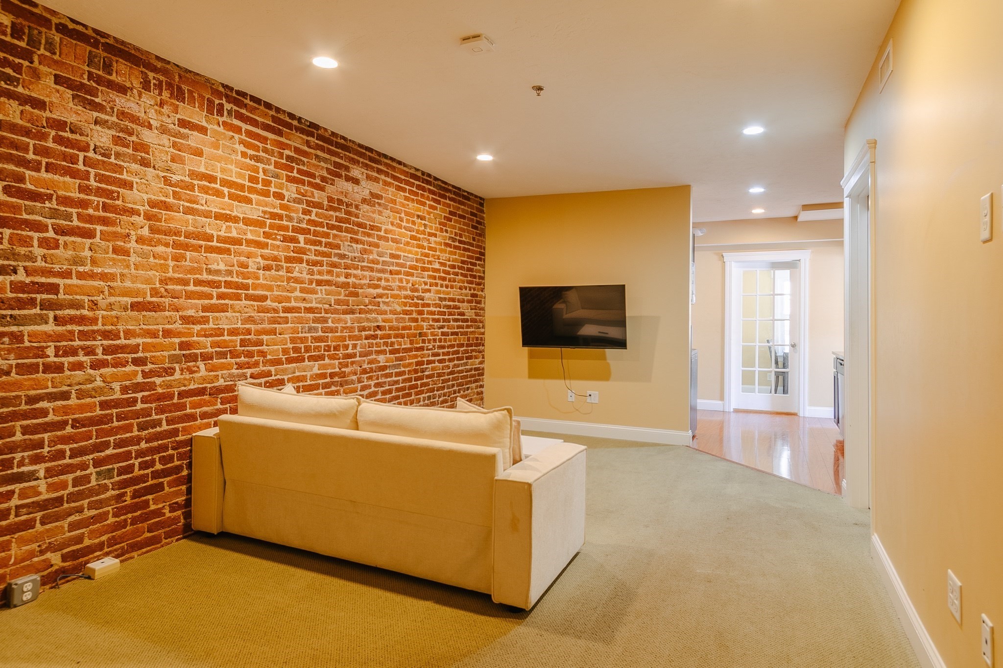 216 Park Avenue, Worcester, MA 01609 - Image 12