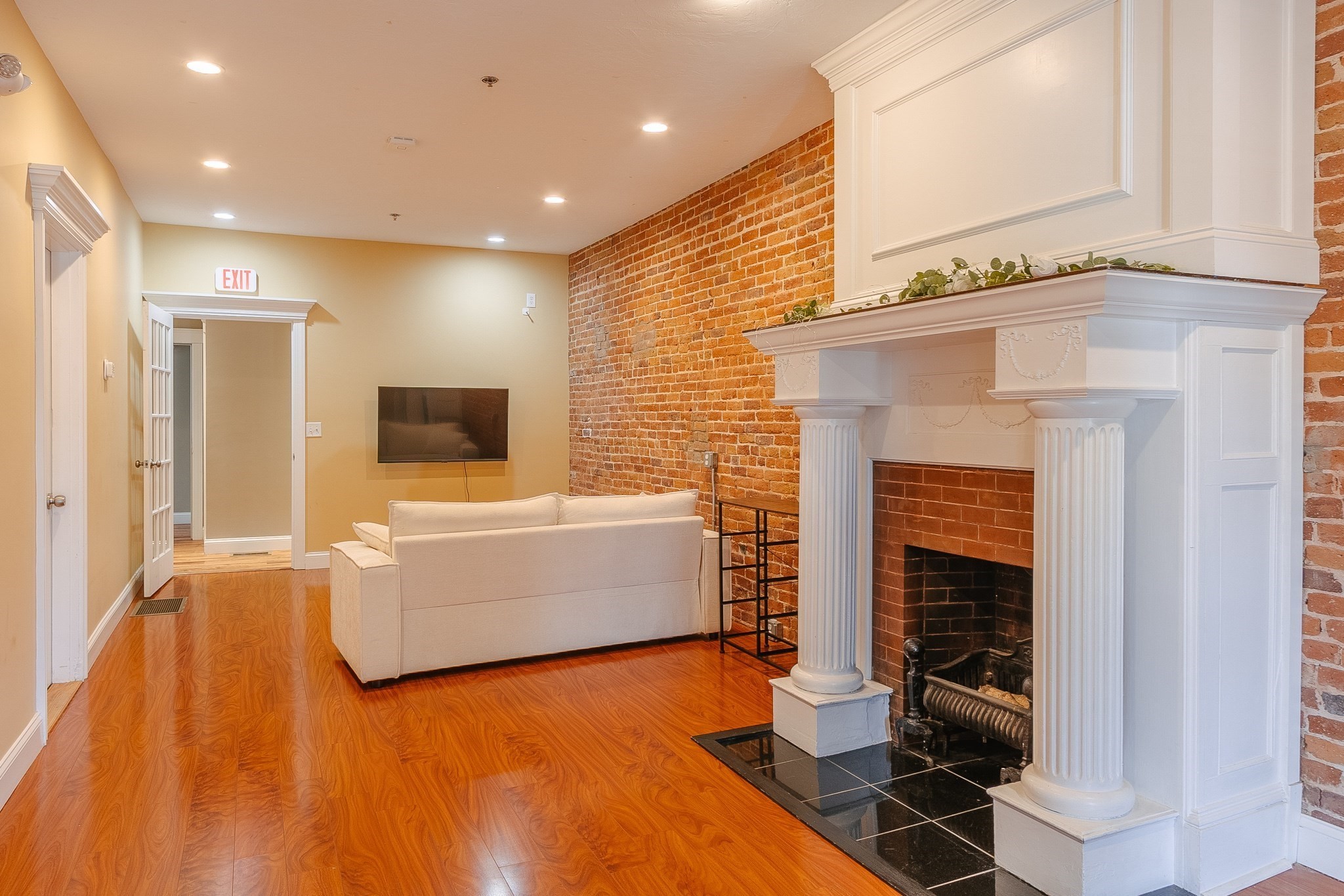 216 Park Avenue, Worcester, MA 01609 - Image 9