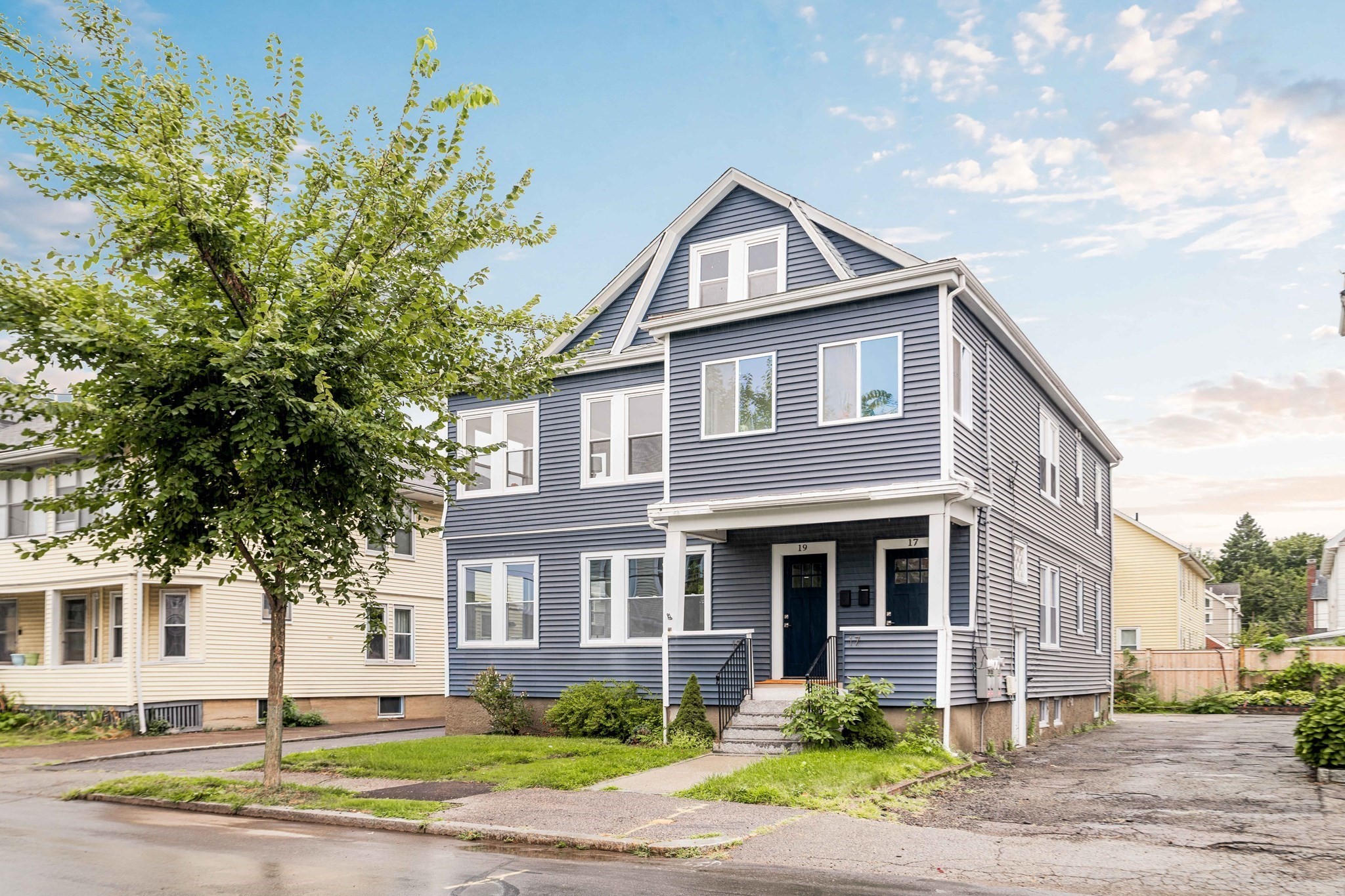 17 Woodrow Unit 19, Newton, MA 02460