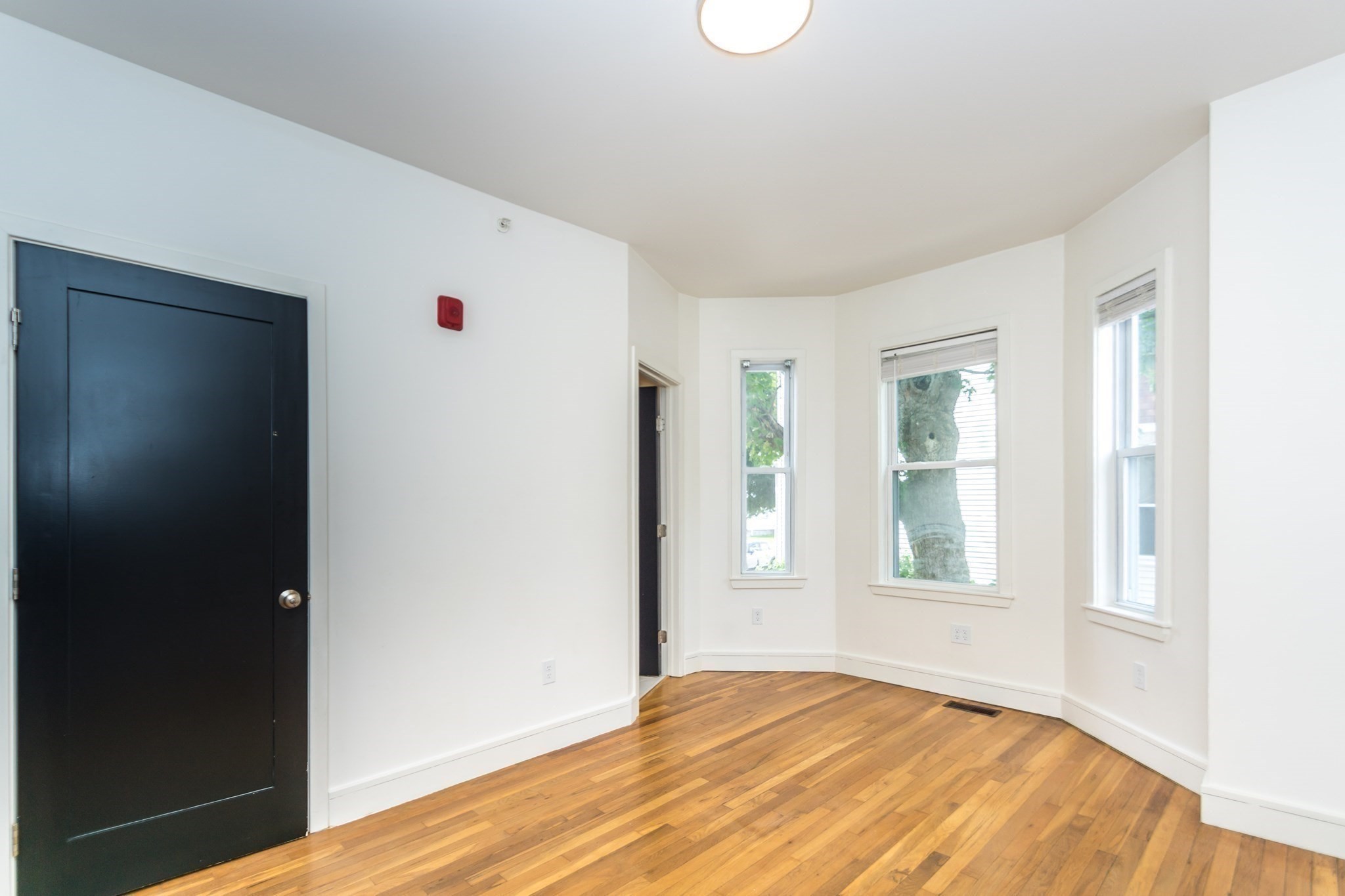 92 Brown Street Unit 1, Waltham, MA 02453 - Image 7