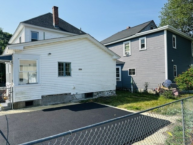 159 Ludlam St, Lowell, MA 01850 - Image 22