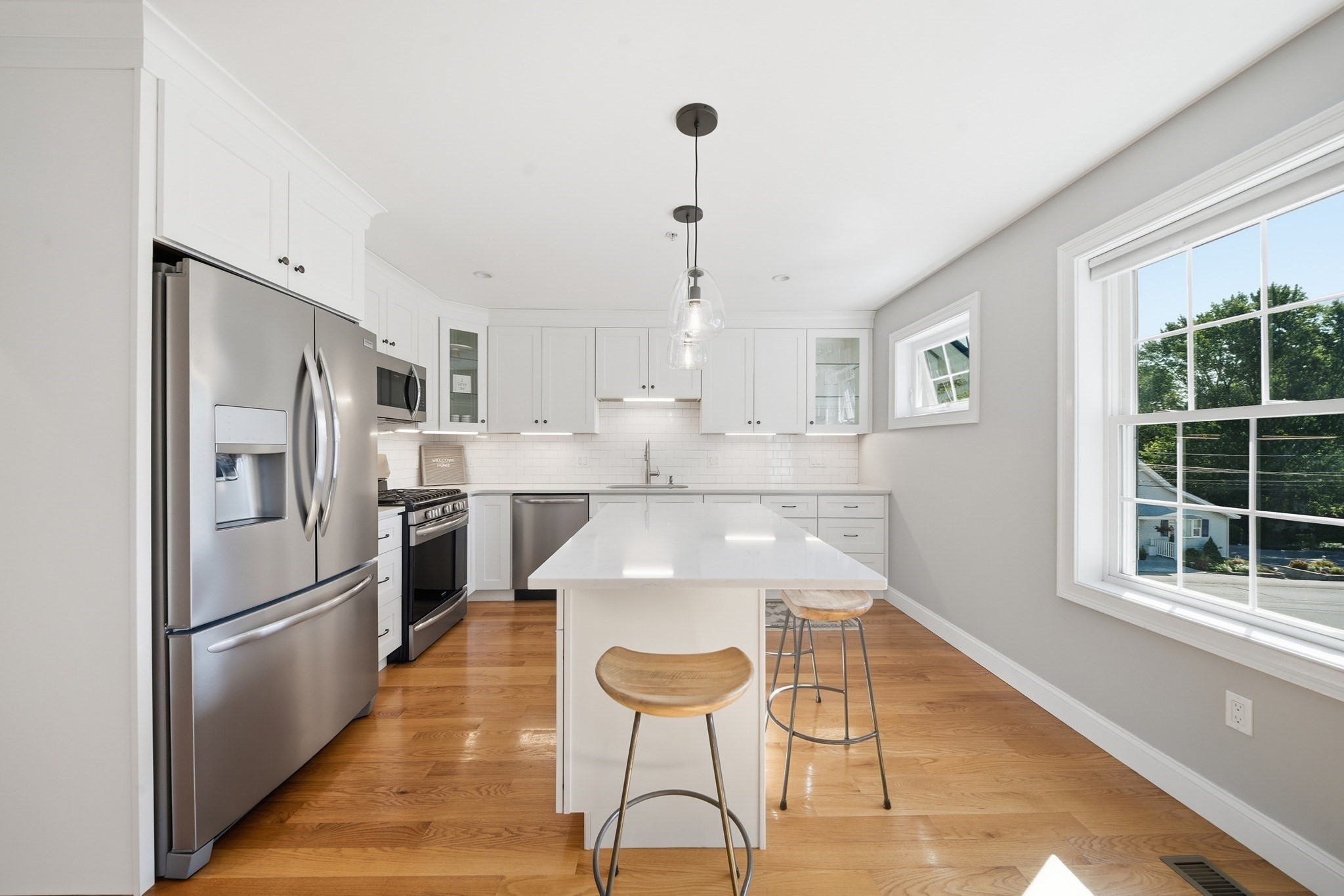 61 Valley St Unit 2, Wakefield, MA 01880 - Image 2
