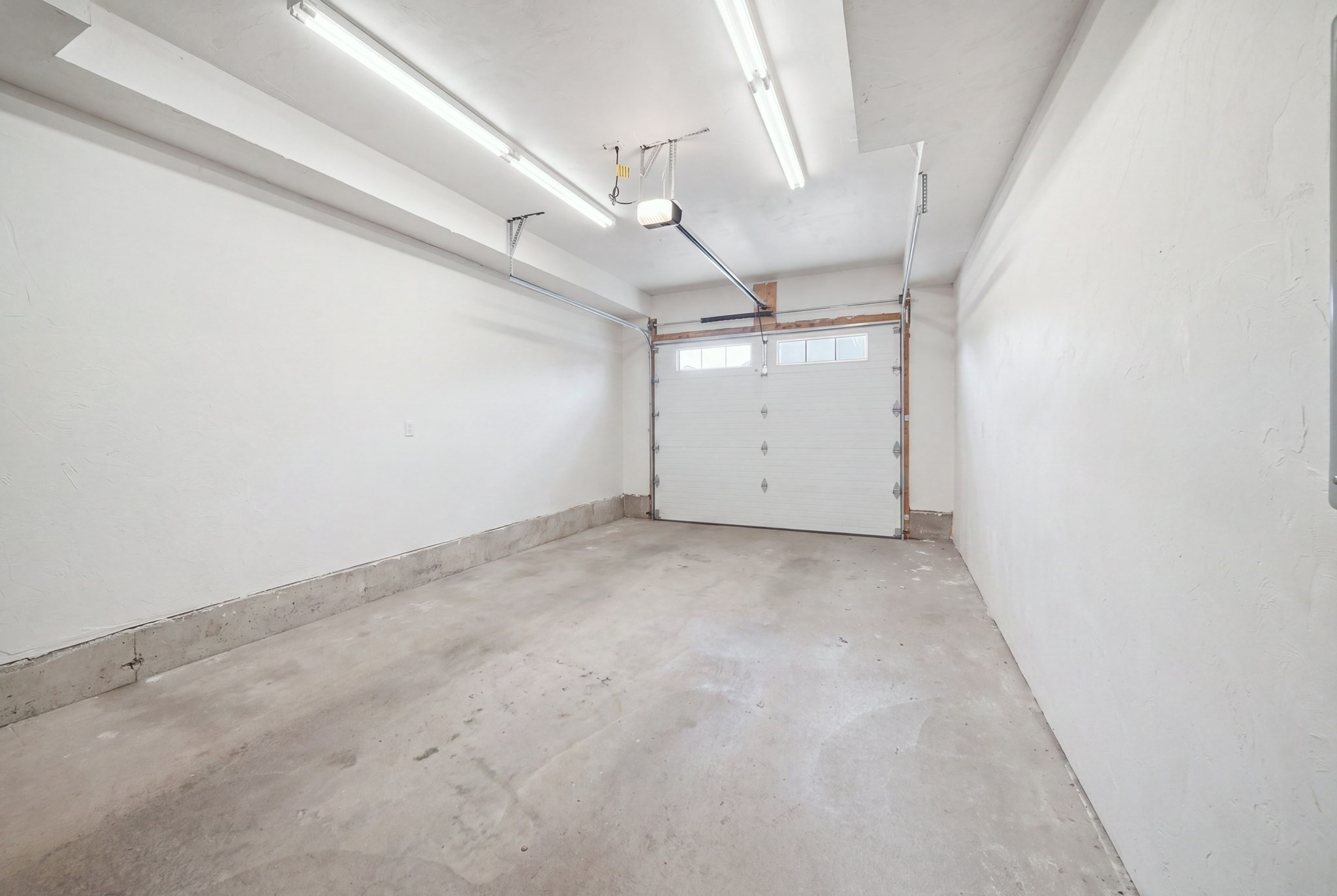 61 Valley St Unit 2, Wakefield, MA 01880 - Image 39