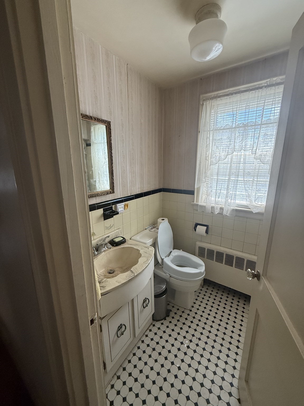 6 Reservoir Park, Needham, MA 02494 - Image 13