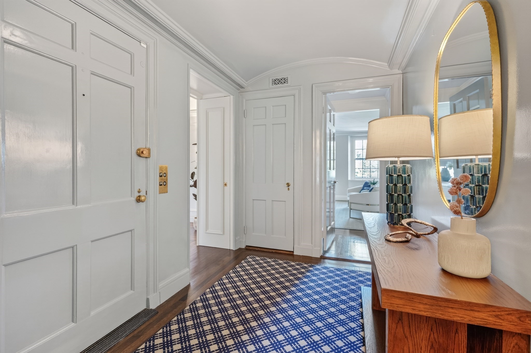 172 Beacon St Unit 3, Back Bay, Boston, MA 02116 - Image 2