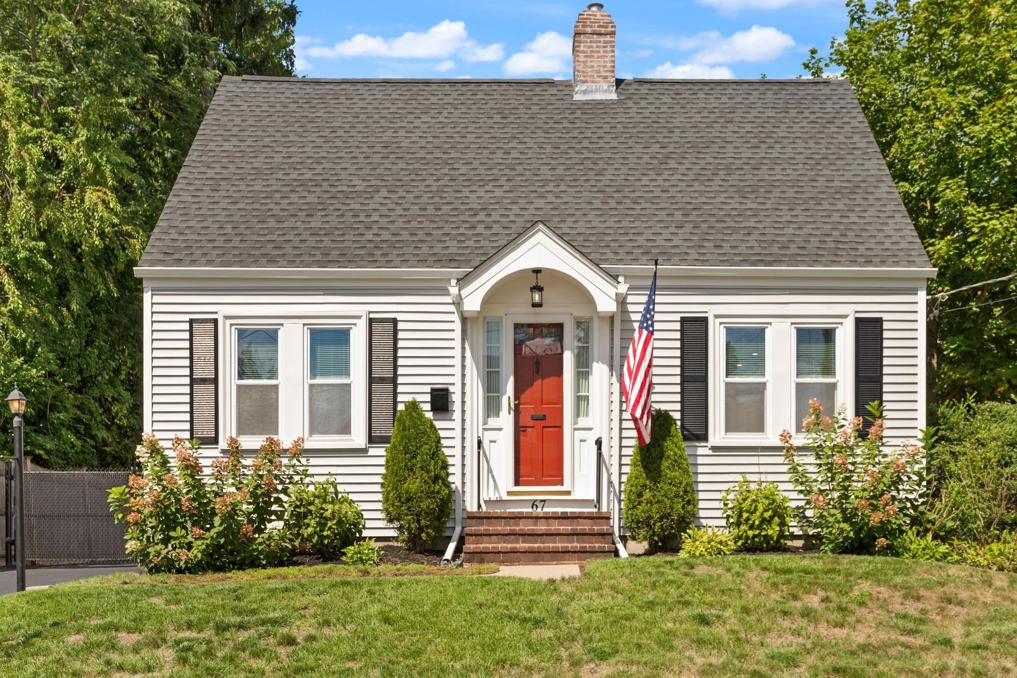 67 Woodard Ave, Brockton, MA 02301