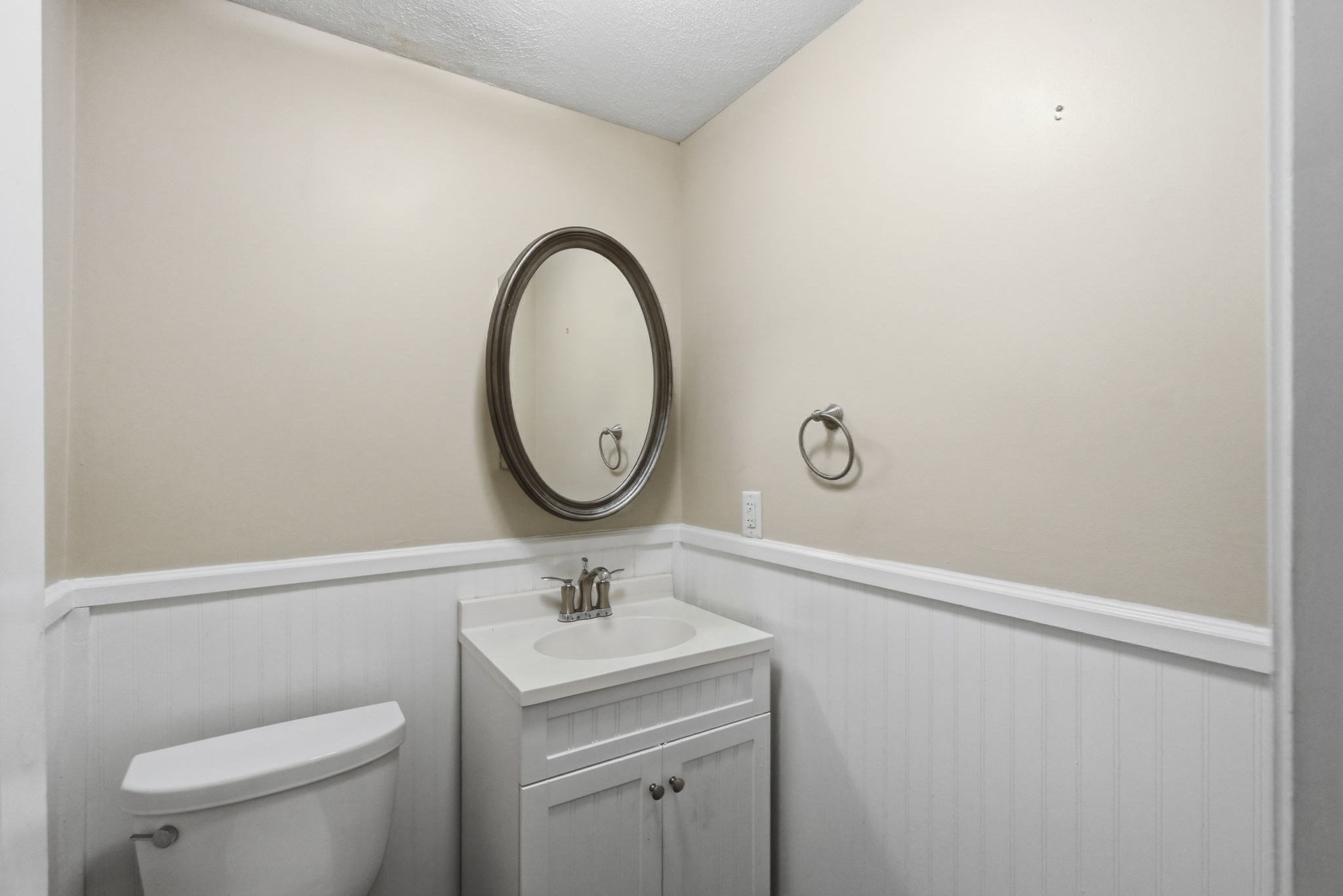99 Central St Unit 99, Woburn, MA 01801 - Image 31