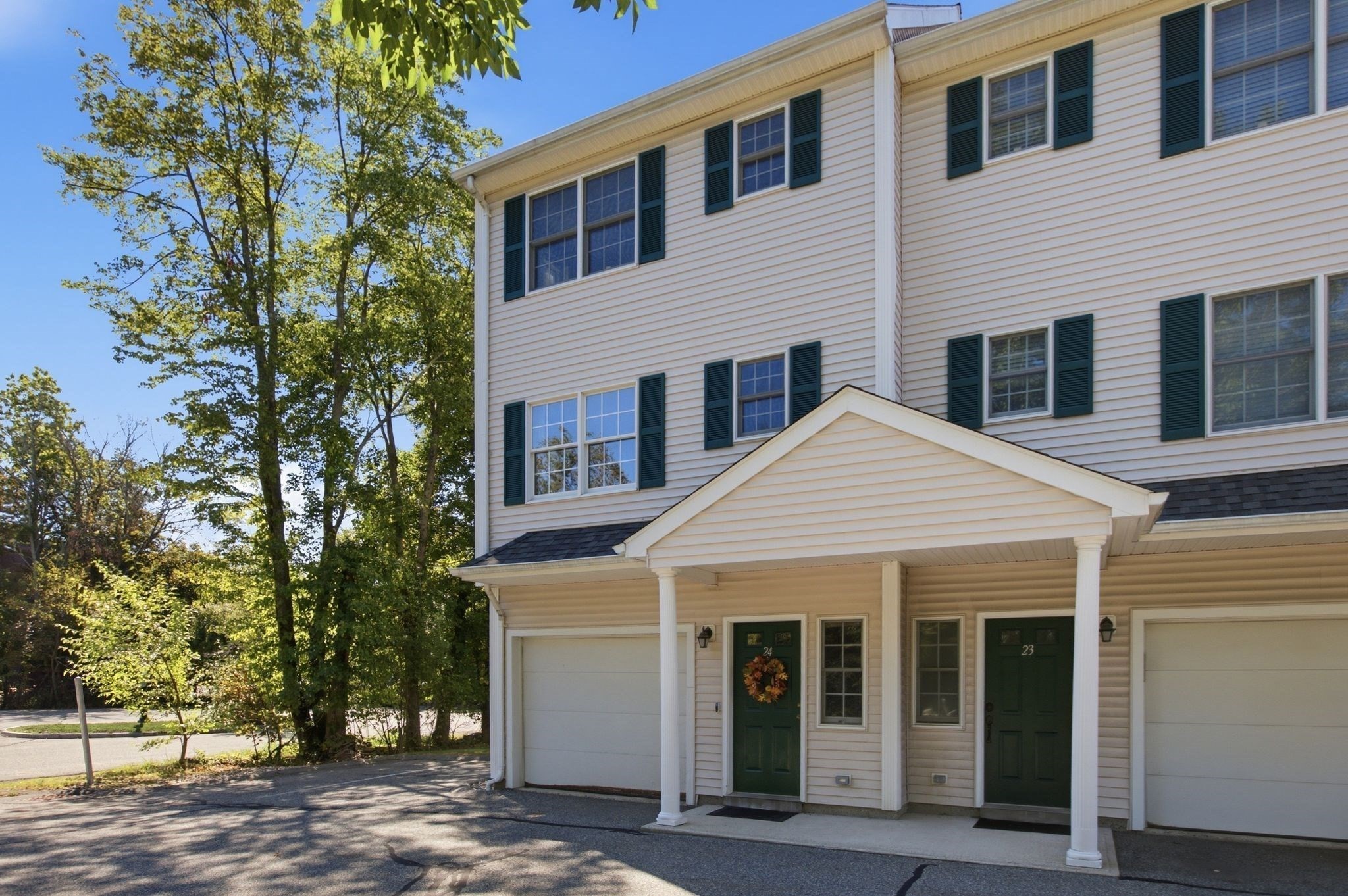 252 Albion St Unit 24, Wakefield, MA 01880