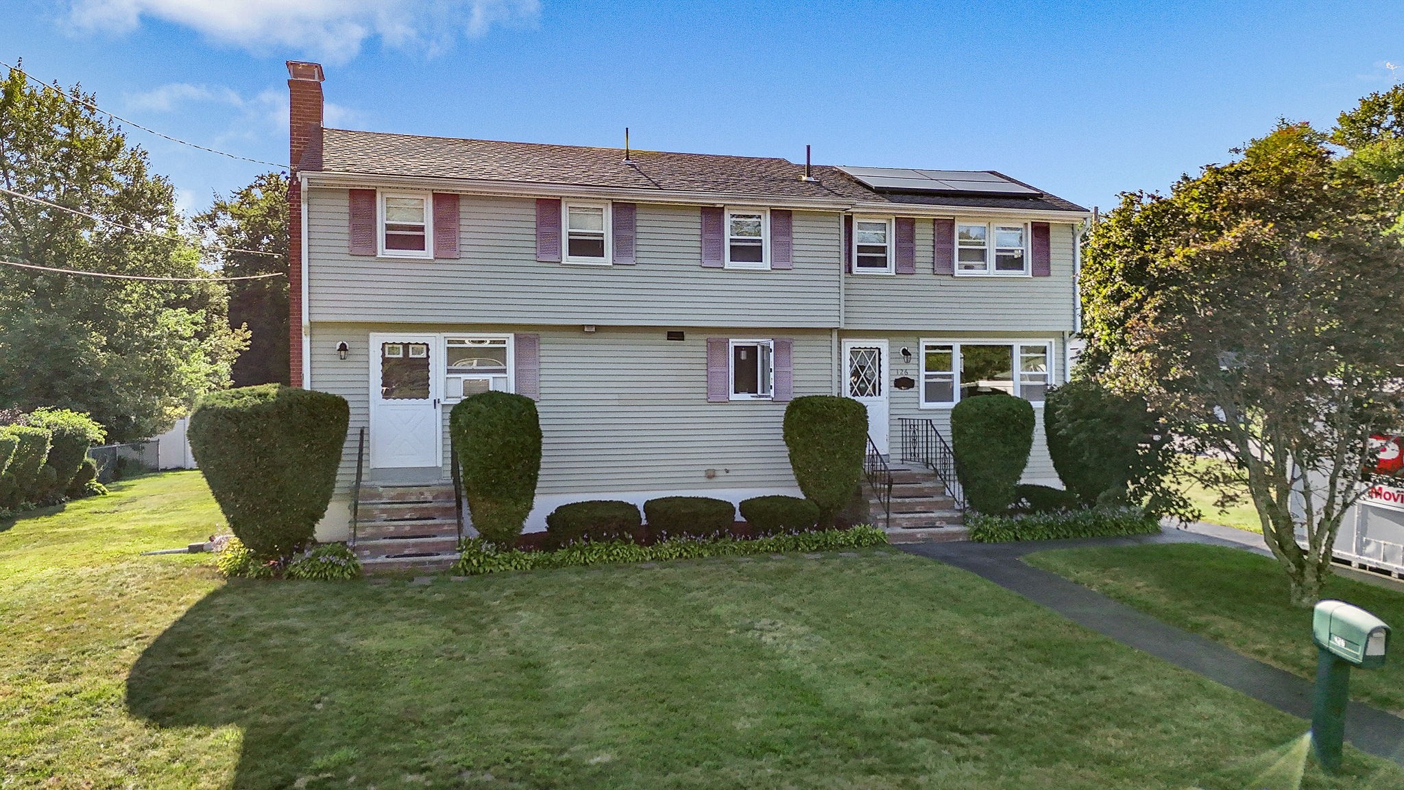 126 Montaup Ave, Dracut, MA 01826