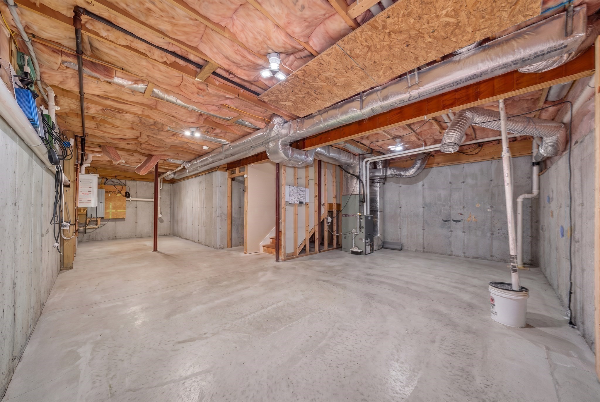 21 County St. Unit B, Peabody, MA 01960 - Image 32