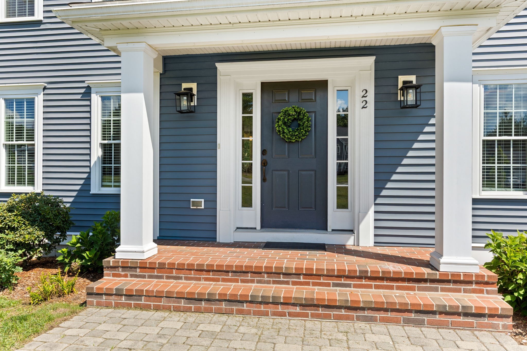 22 Whitmarsh Ln, East Bridgewater, MA 02333