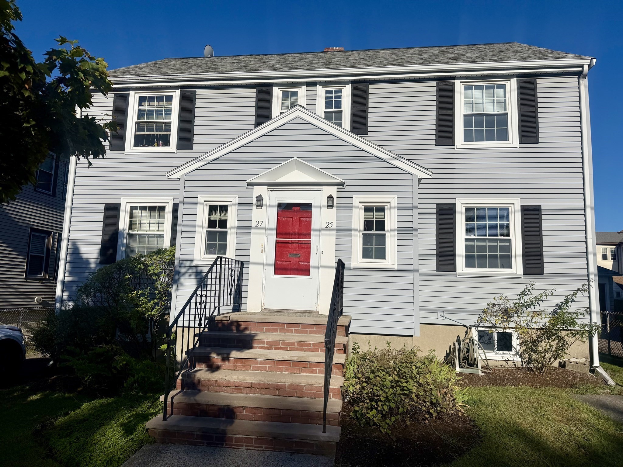 25 Bromfield St, Watertown, MA 02472