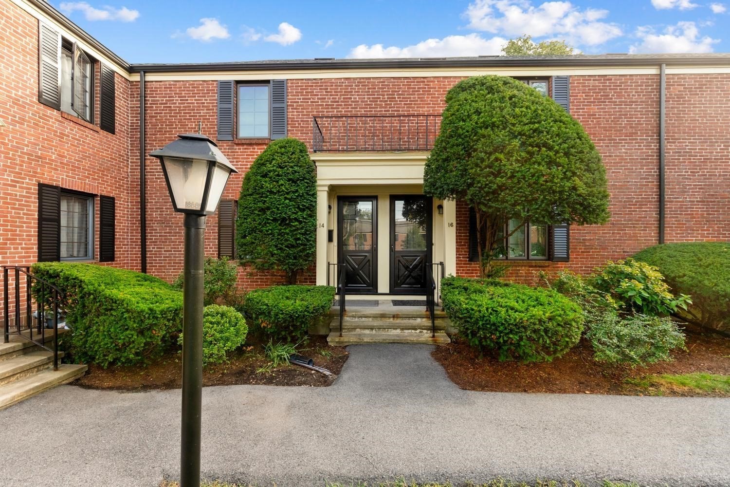 14 Grant Ave Unit 14, Watertown, MA 02472