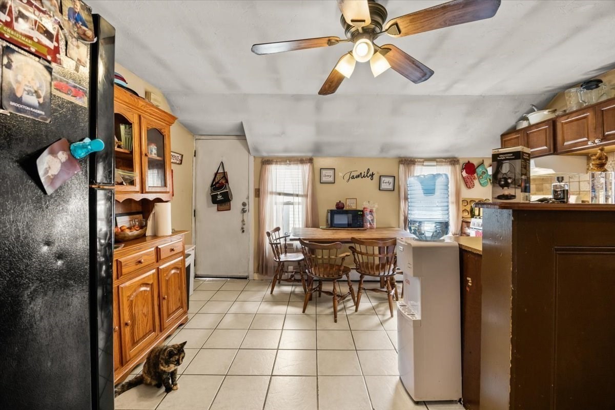 64 Oak St, Taunton, MA 02780 - Image 17