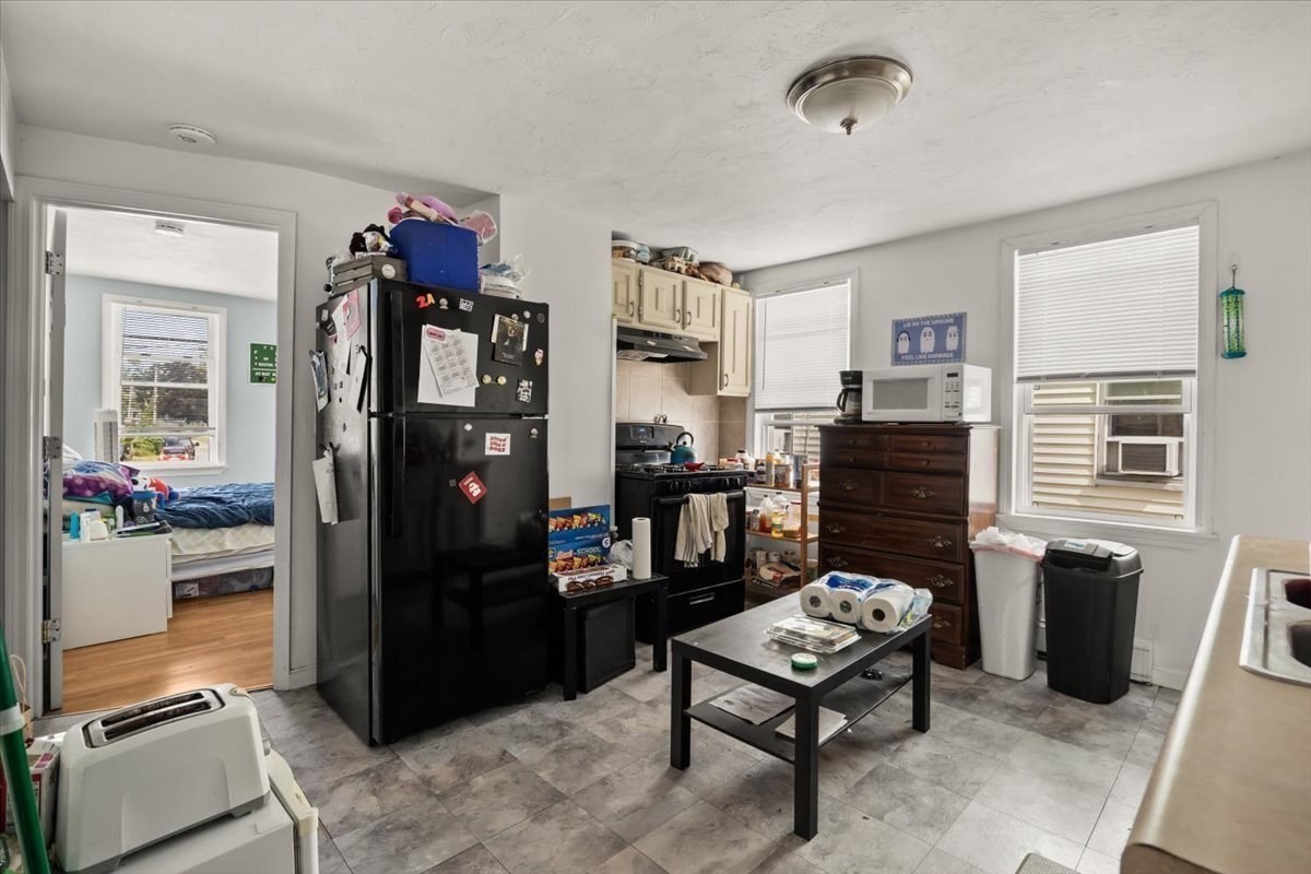 64 Oak St, Taunton, MA 02780 - Image 8