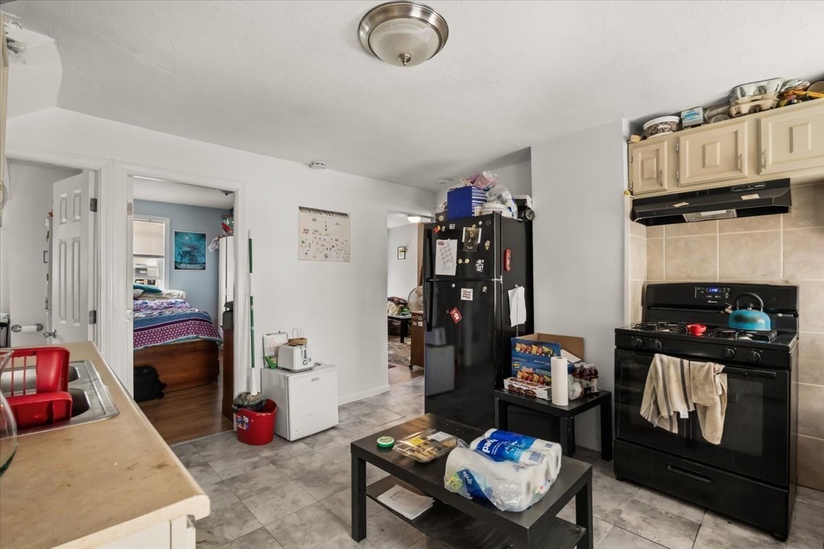 64 Oak St, Taunton, MA 02780 - Image 10