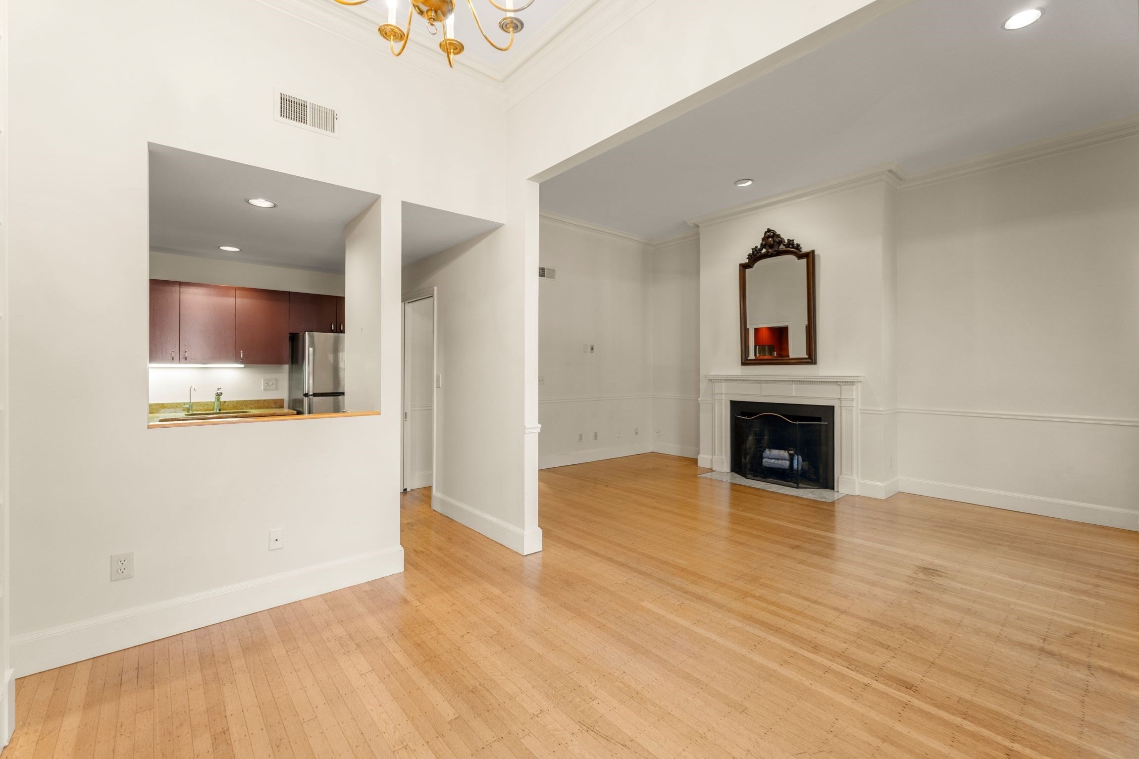 180 Marlborough St. Unit 1, Back Bay, Boston, MA 02116 - Image 5