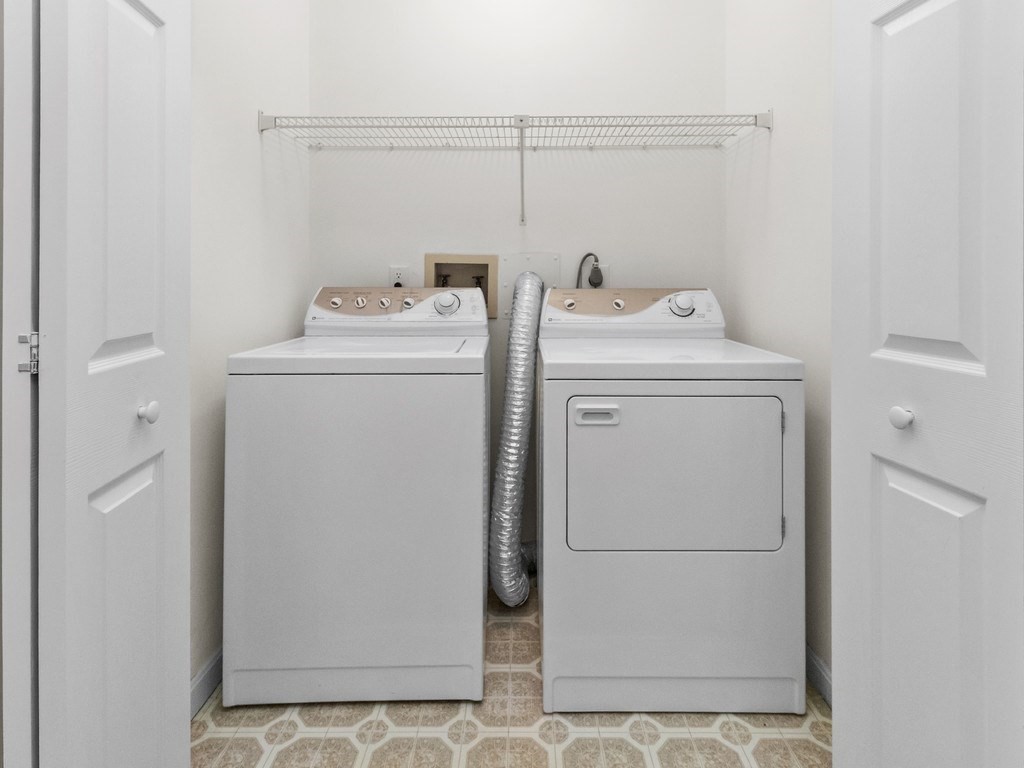 33 Bishops Forest Drive Unit 33, Waltham, MA 02452 - Image 30