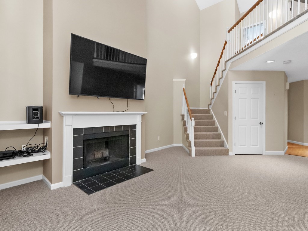 33 Bishops Forest Drive Unit 33, Waltham, MA 02452 - Image 10