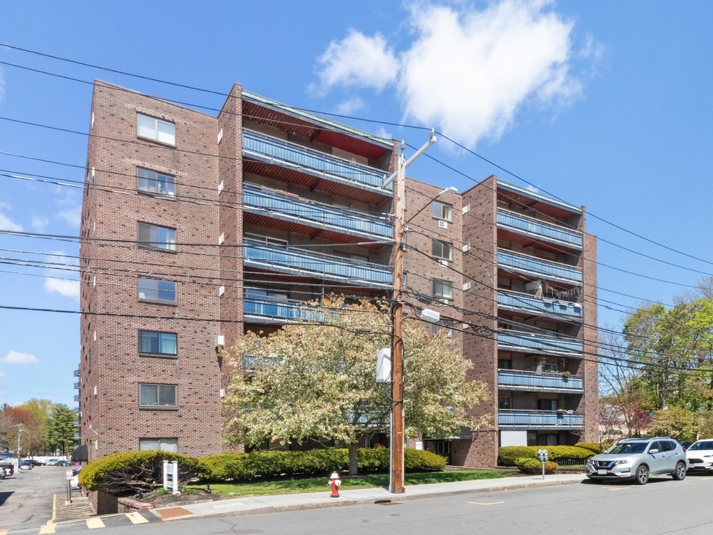 32 Whites Avenue Unit D45, Watertown, MA 02472 - Image 2