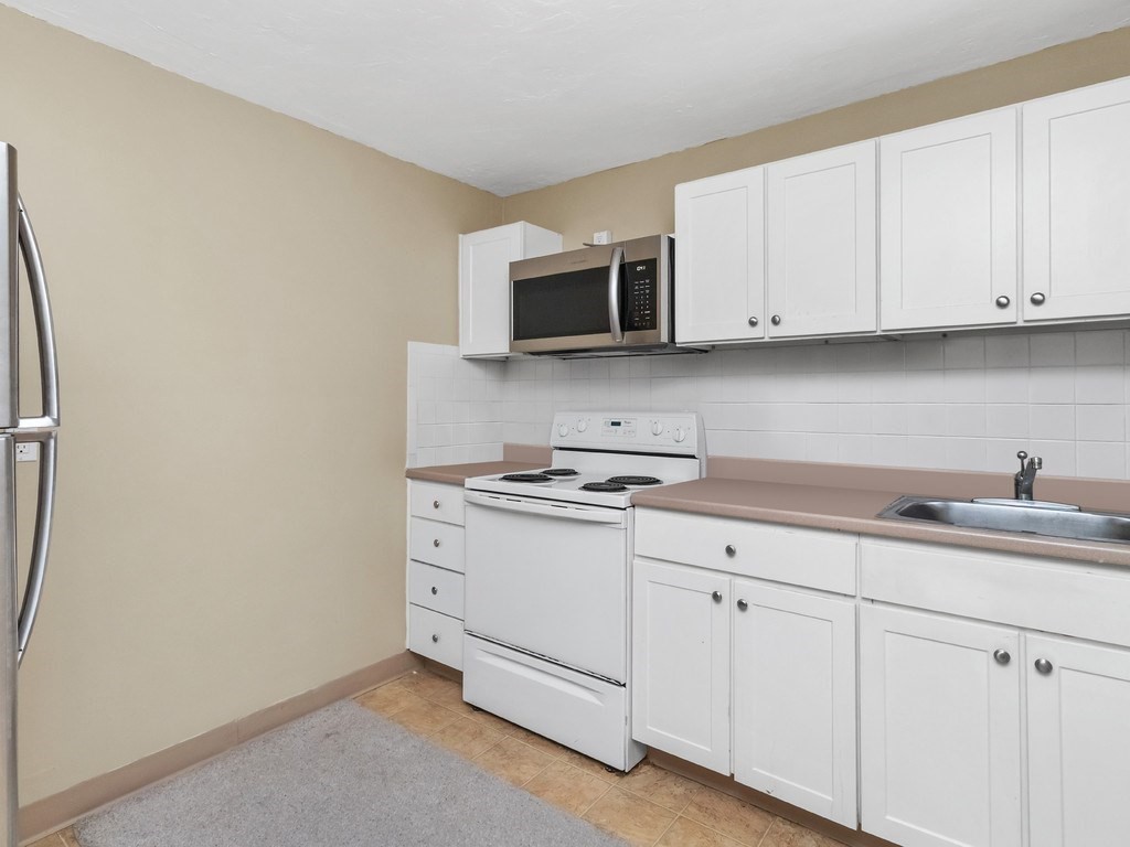 32 Whites Avenue Unit D45, Watertown, MA 02472 - Image 3