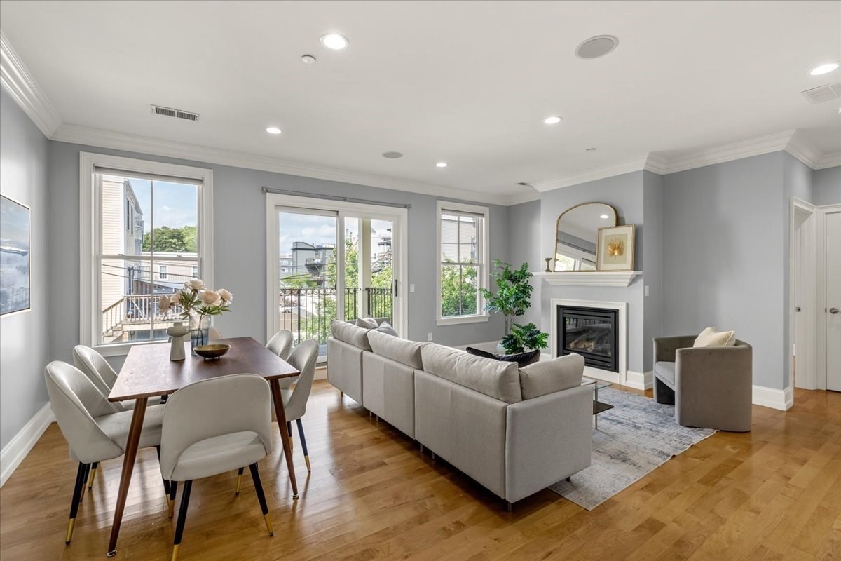 37 P Street Unit 3, South Boston, Boston, MA 02127