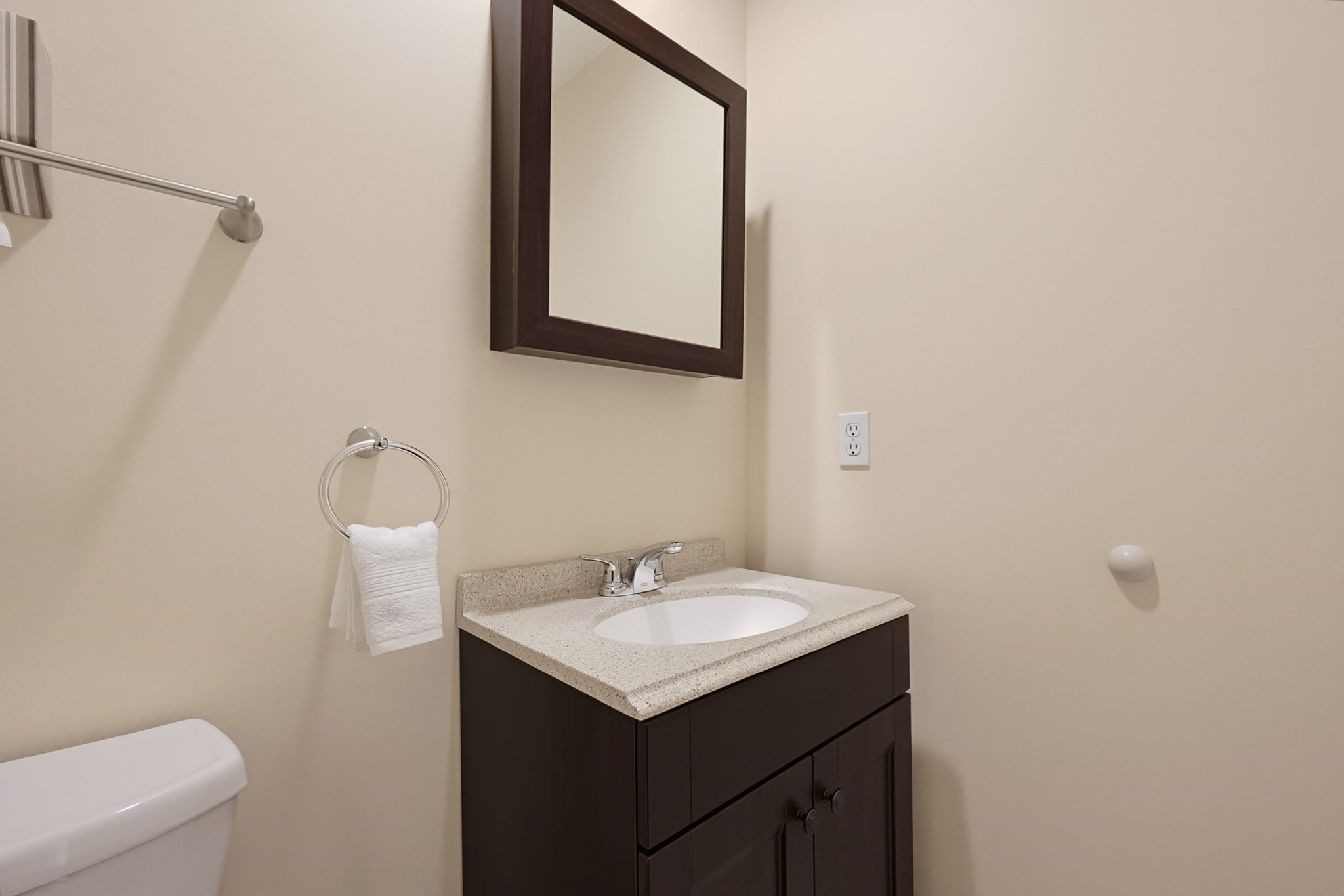 15 Kings Way Unit 4, Waltham, MA 02451 - Image 17