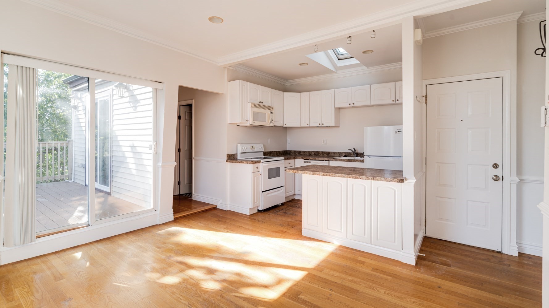 47 Moseley St Unit 3, Dorchester, Boston, MA 02125 - Image 2