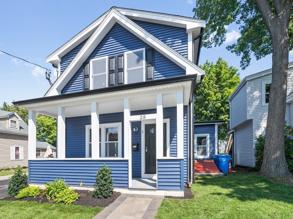 28 Ash Street Unit 1, Waltham, MA 02453