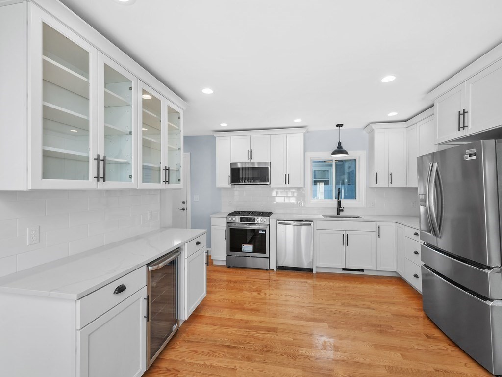 28 Ash Street Unit 1, Waltham, MA 02453 - Image 4