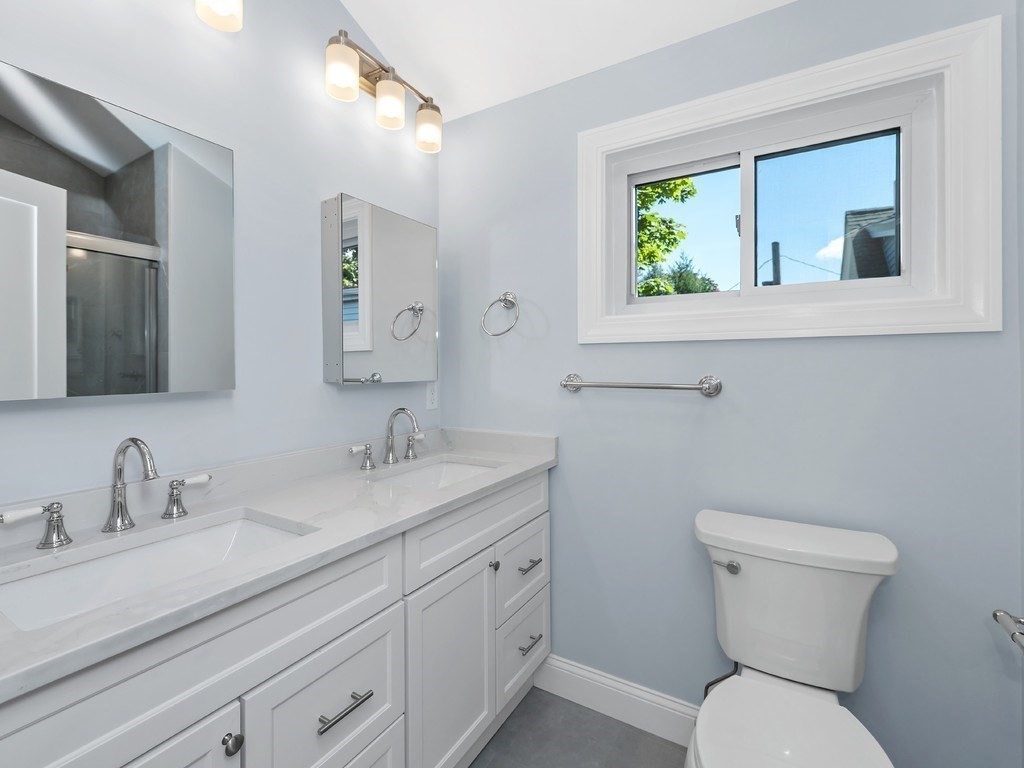28 Ash Street Unit 1, Waltham, MA 02453 - Image 32