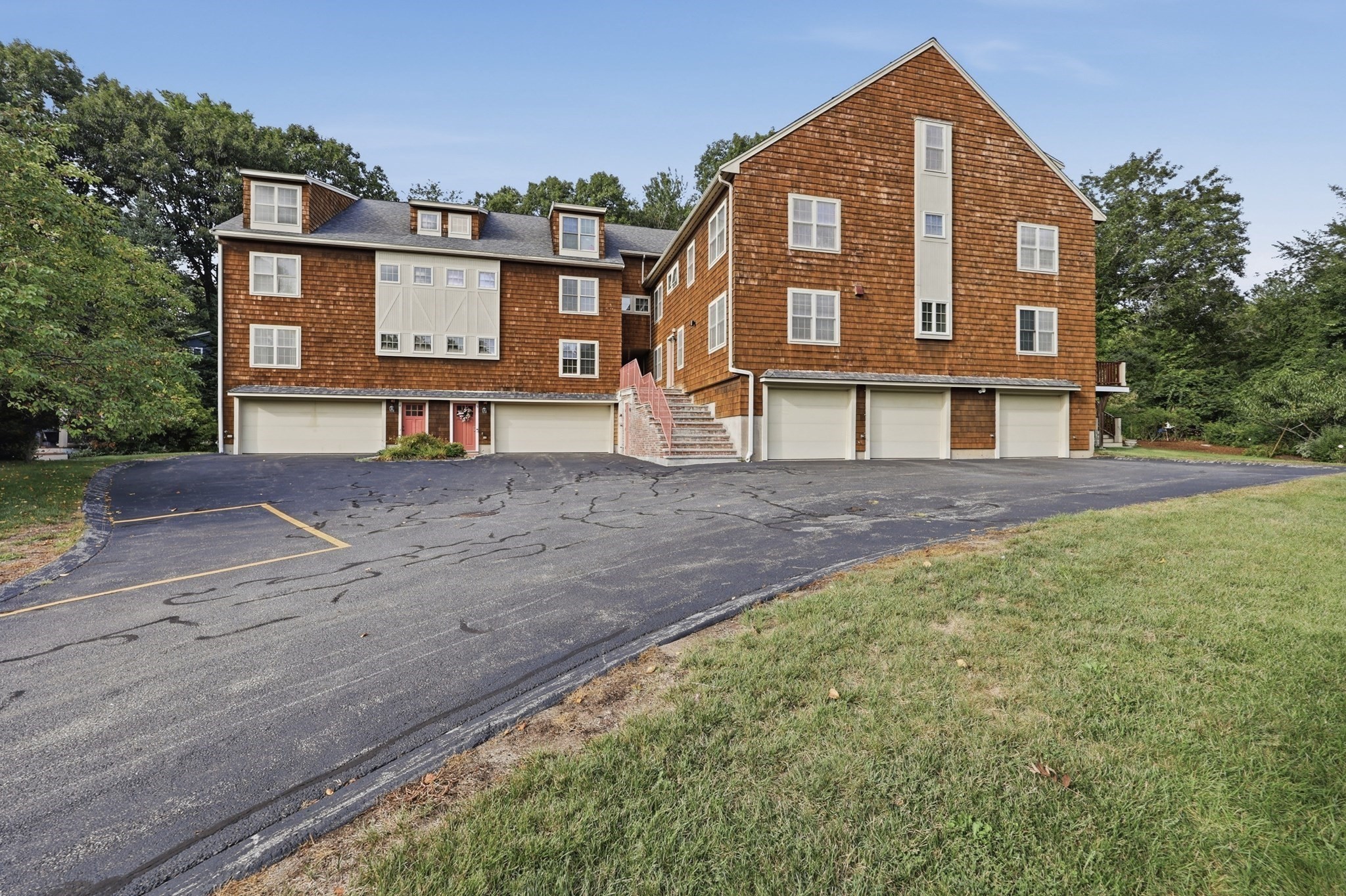 7 Stephen Lane Drive Unit 7, Bedford, MA 01730