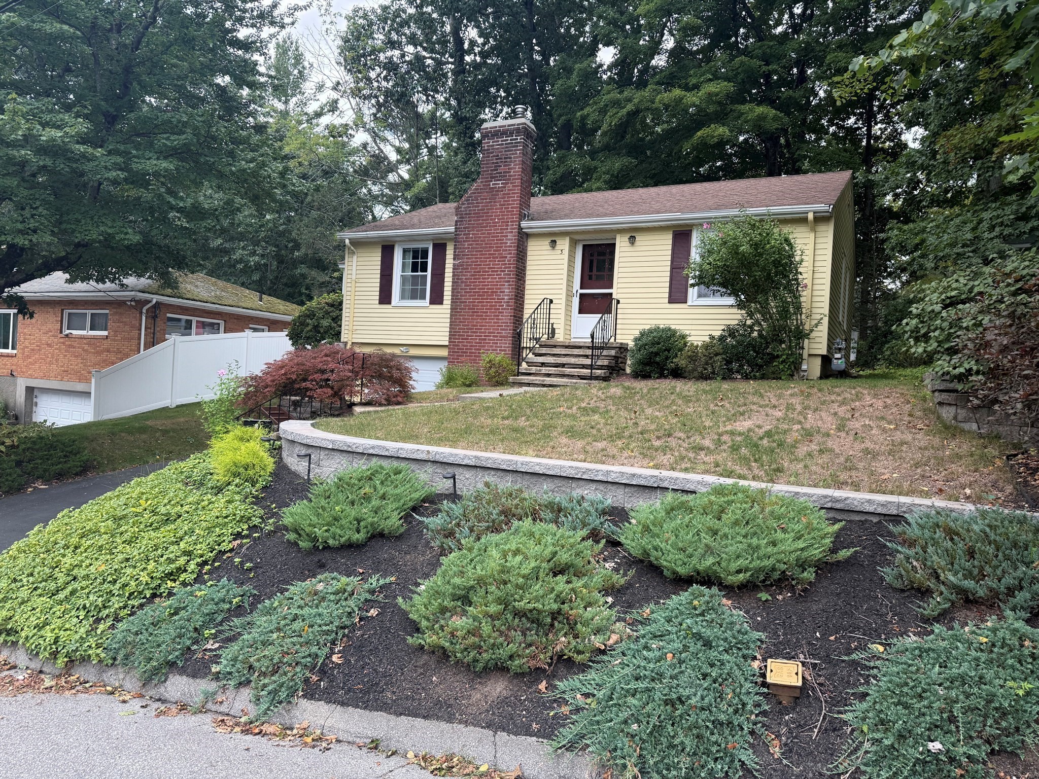 3 Chatanika Ave, Worcester, MA 01602