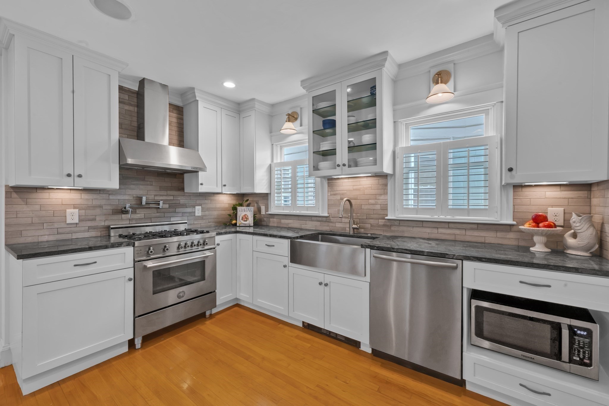 22 Fayette St Unit 3, Cambridge, MA 02139