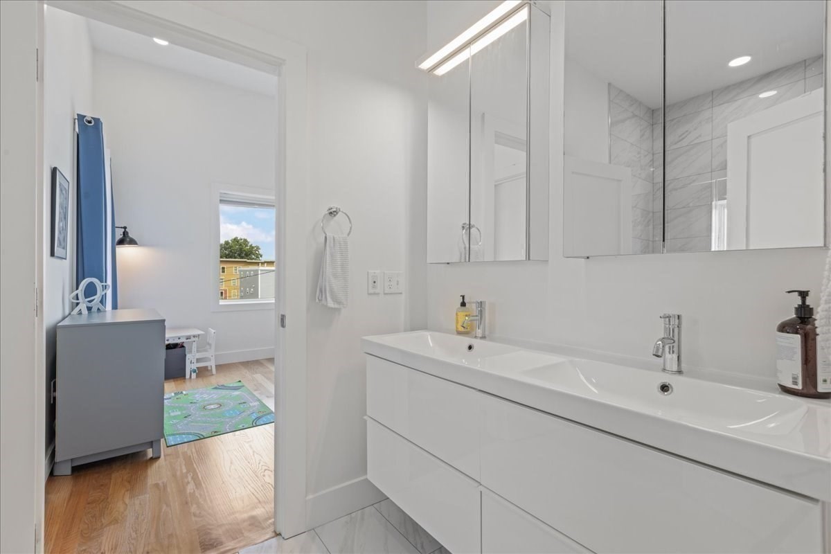 38 Colonial Unit 2, Dorchester, Boston, MA 02124 - Image 25