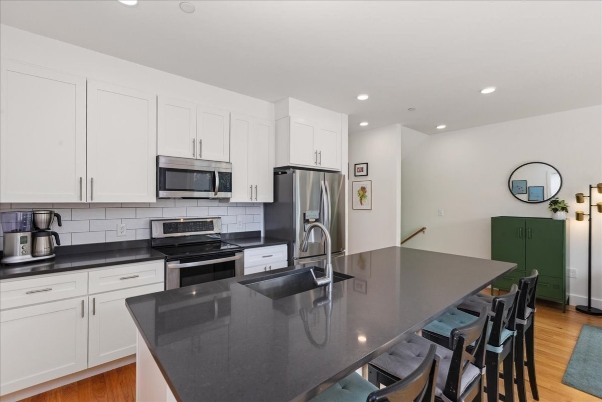 38 Colonial Unit 2, Dorchester, Boston, MA 02124 - Image 8