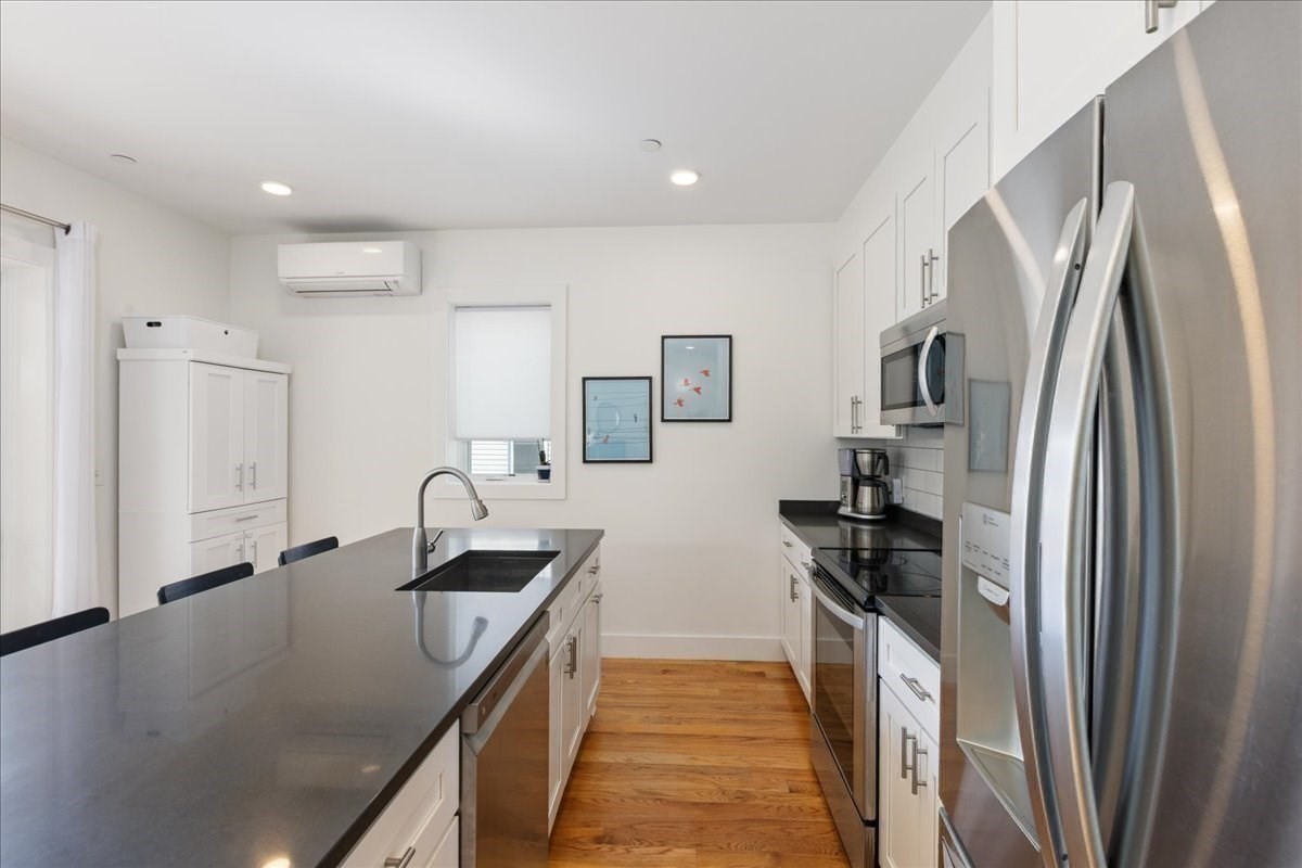 38 Colonial Unit 2, Dorchester, Boston, MA 02124 - Image 9