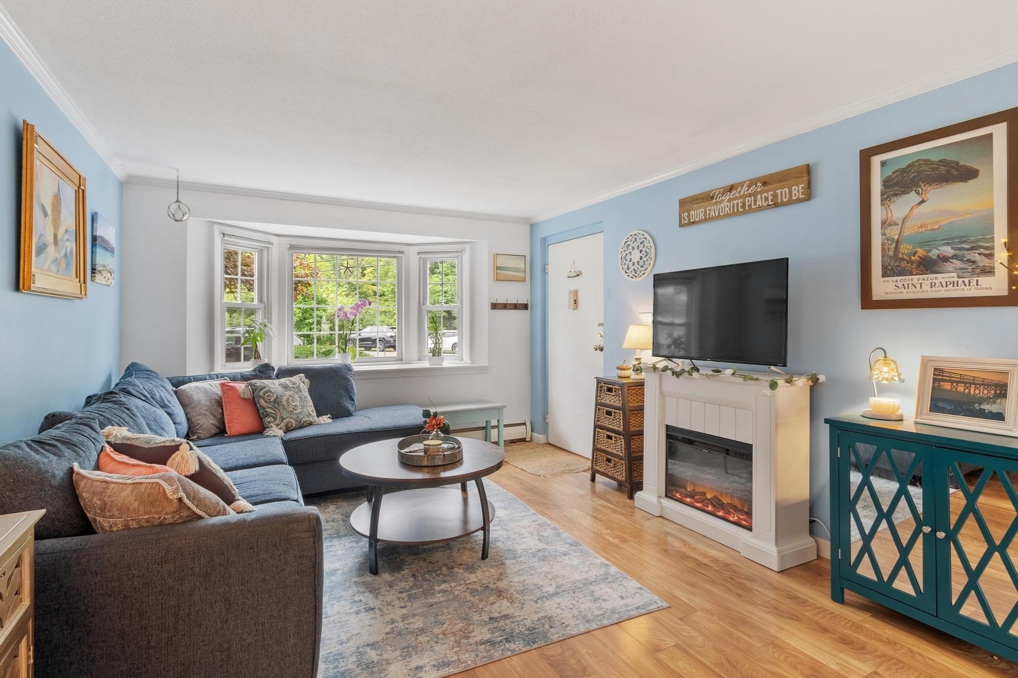 20 Washington Park Dr Unit 6, Andover, MA 01810