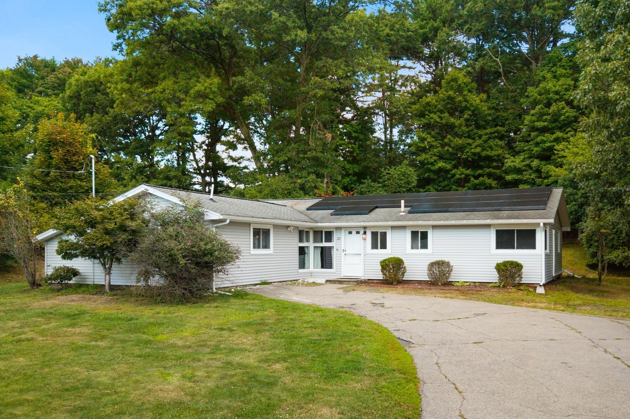 23 Joseph Rd, Framingham, MA 01701