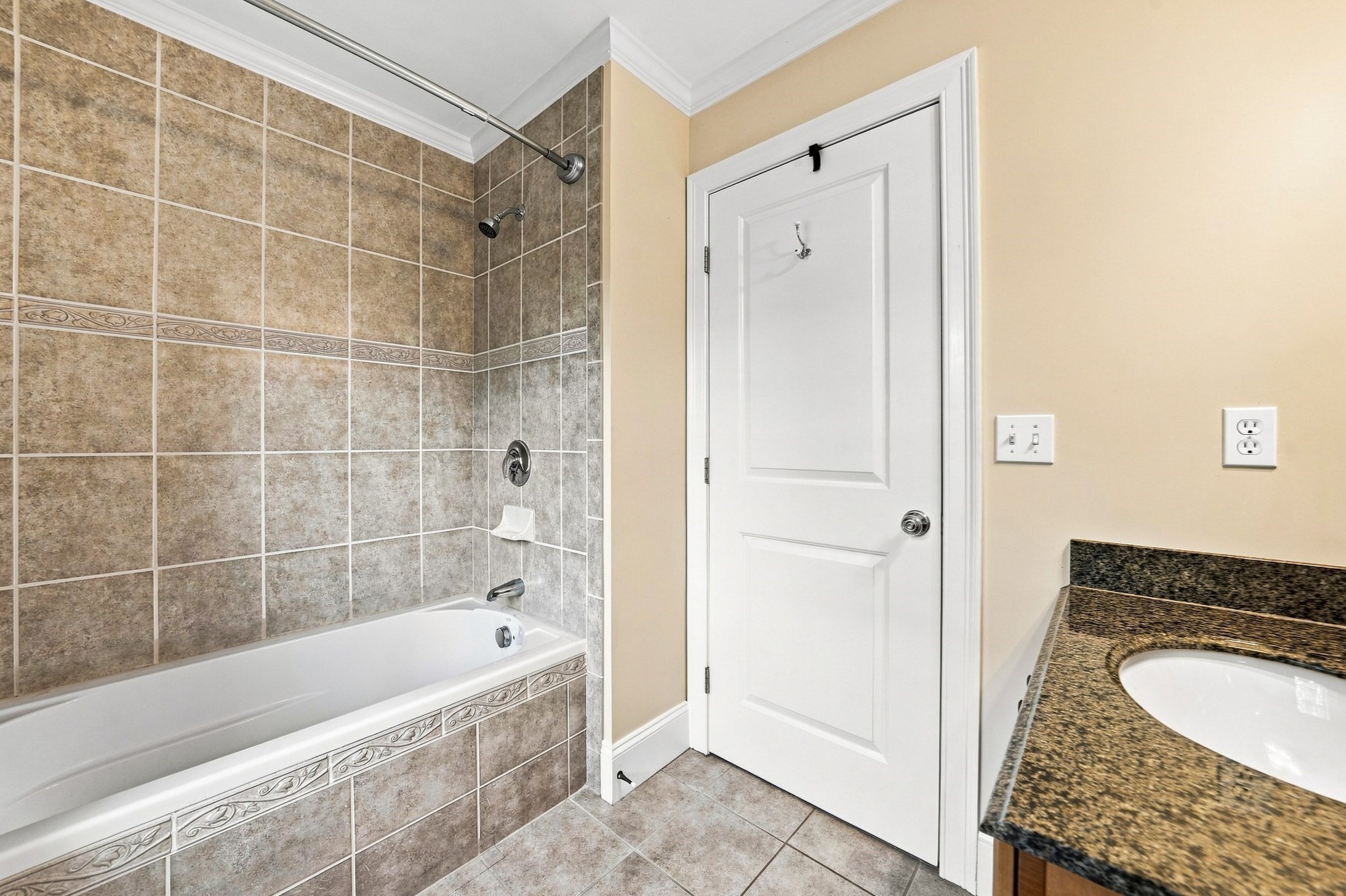 426 Main St Unit 1, Waltham, MA 02452 - Image 20