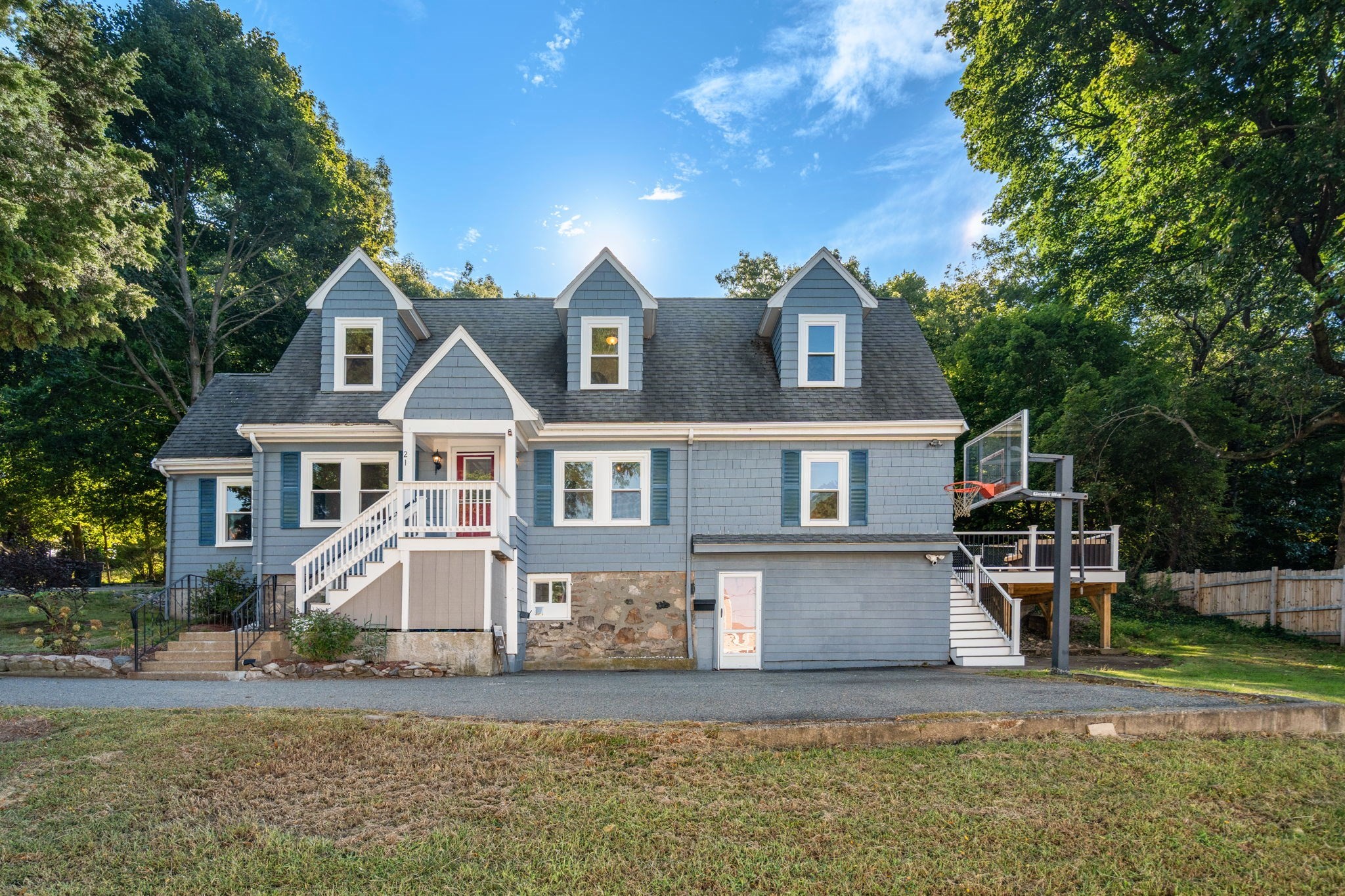 21 Lamoine St, Dedham, MA 02026