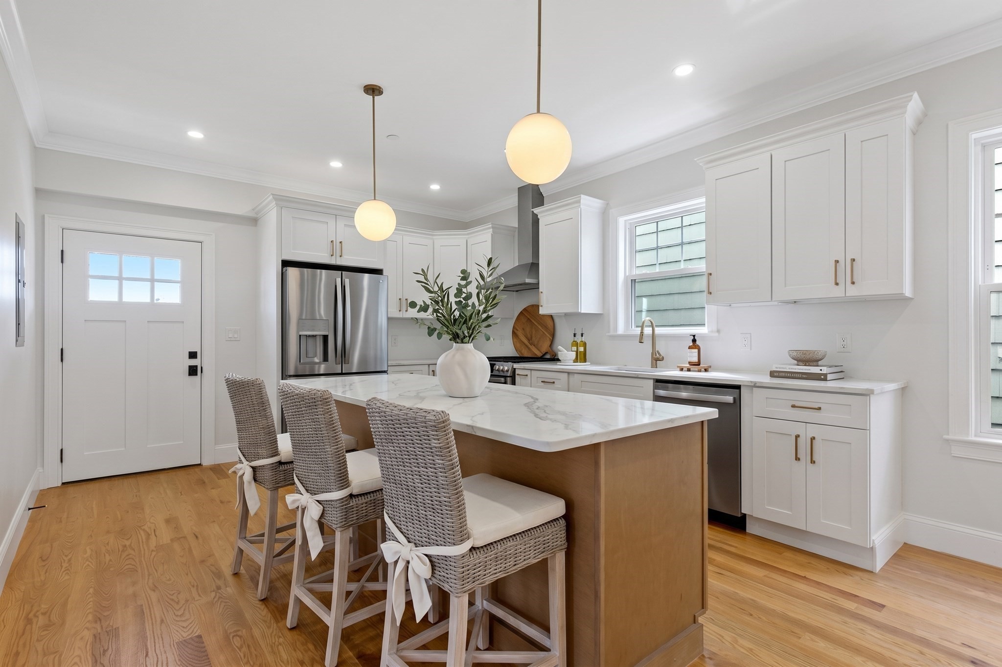 13 Langmaid Ave Unit 2, Somerville, MA 02145