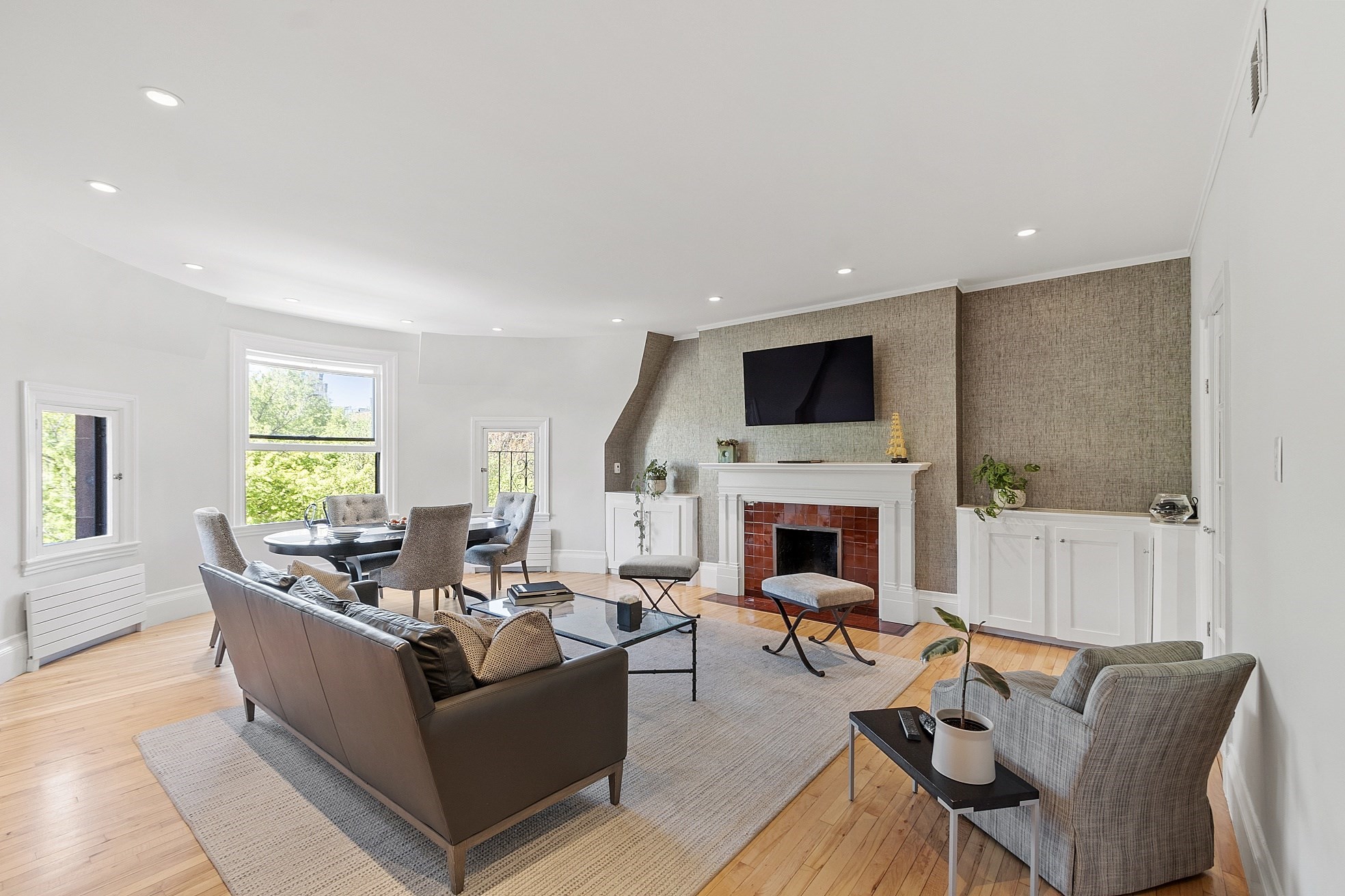 178 Commonwealth Unit 7, Back Bay, Boston, MA 02116 - Image 2