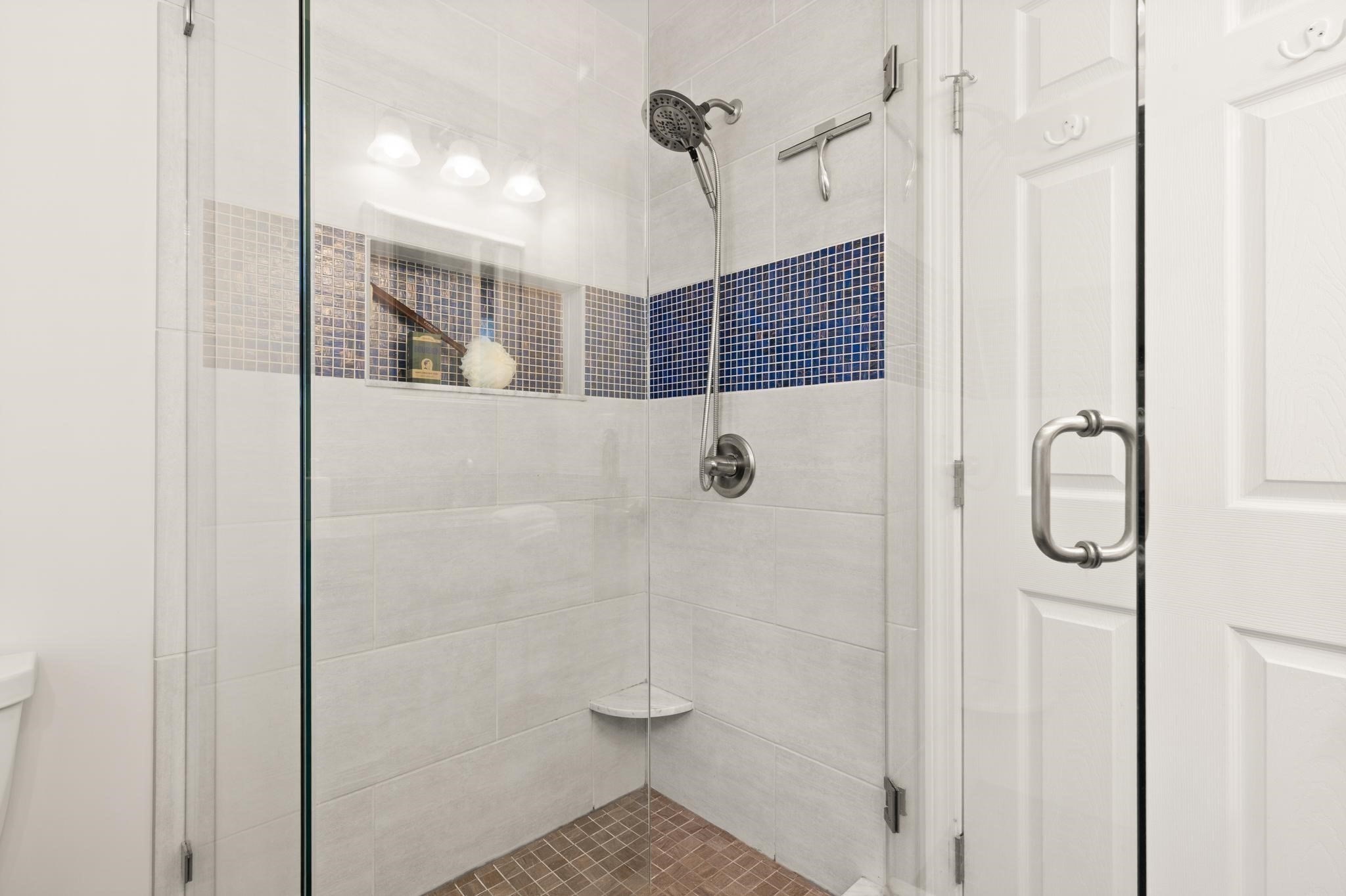 76 Saunders Street, Medford, MA 02155 - Image 18