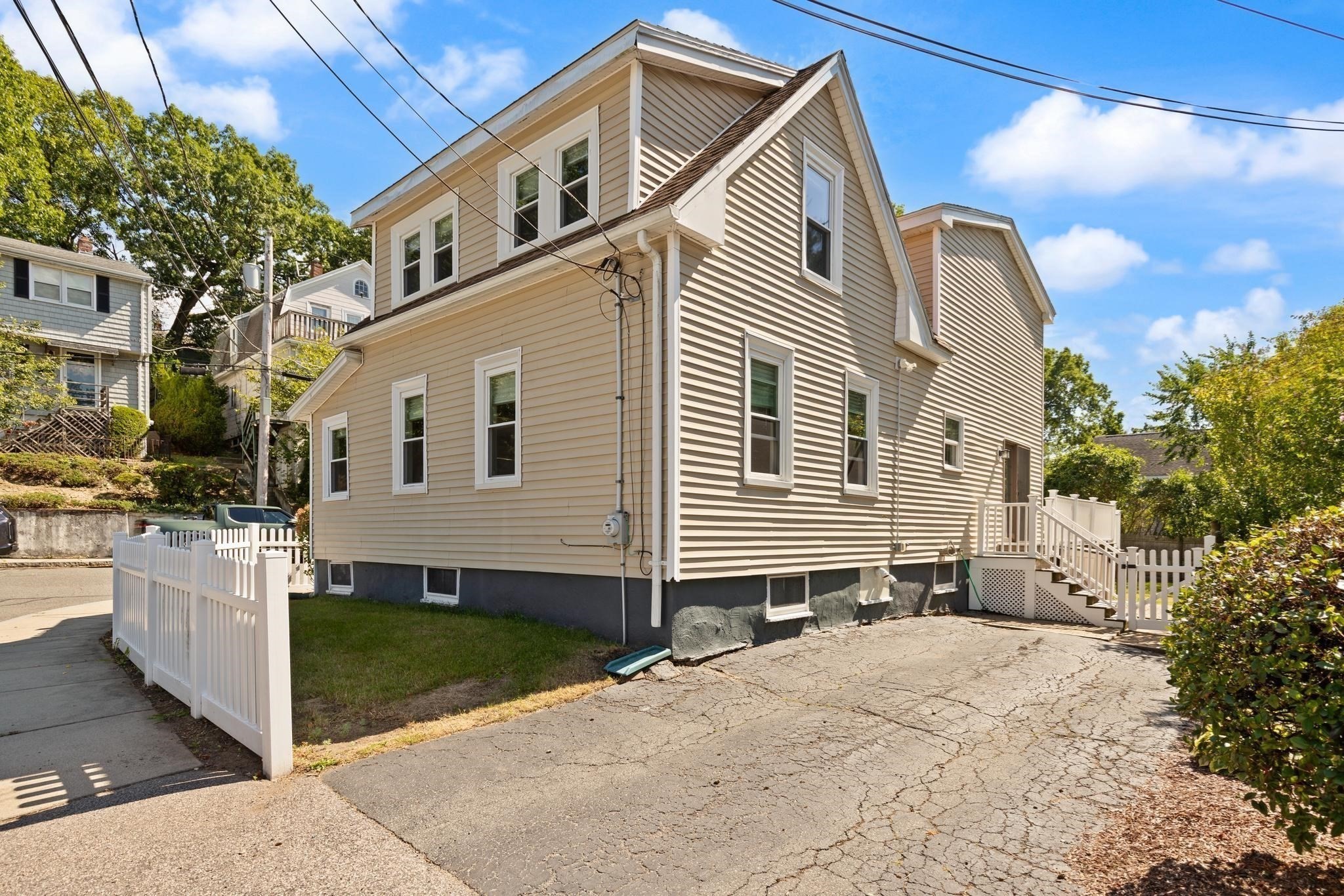 76 Saunders Street, Medford, MA 02155 - Image 23