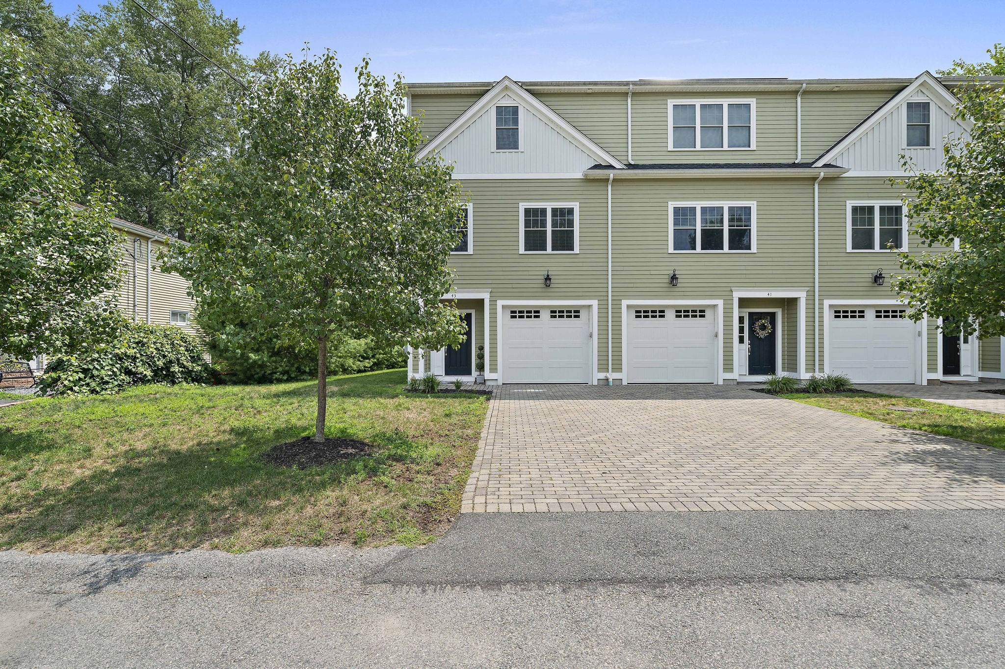 43 Plymouth St Unit 43, Canton, MA 02021