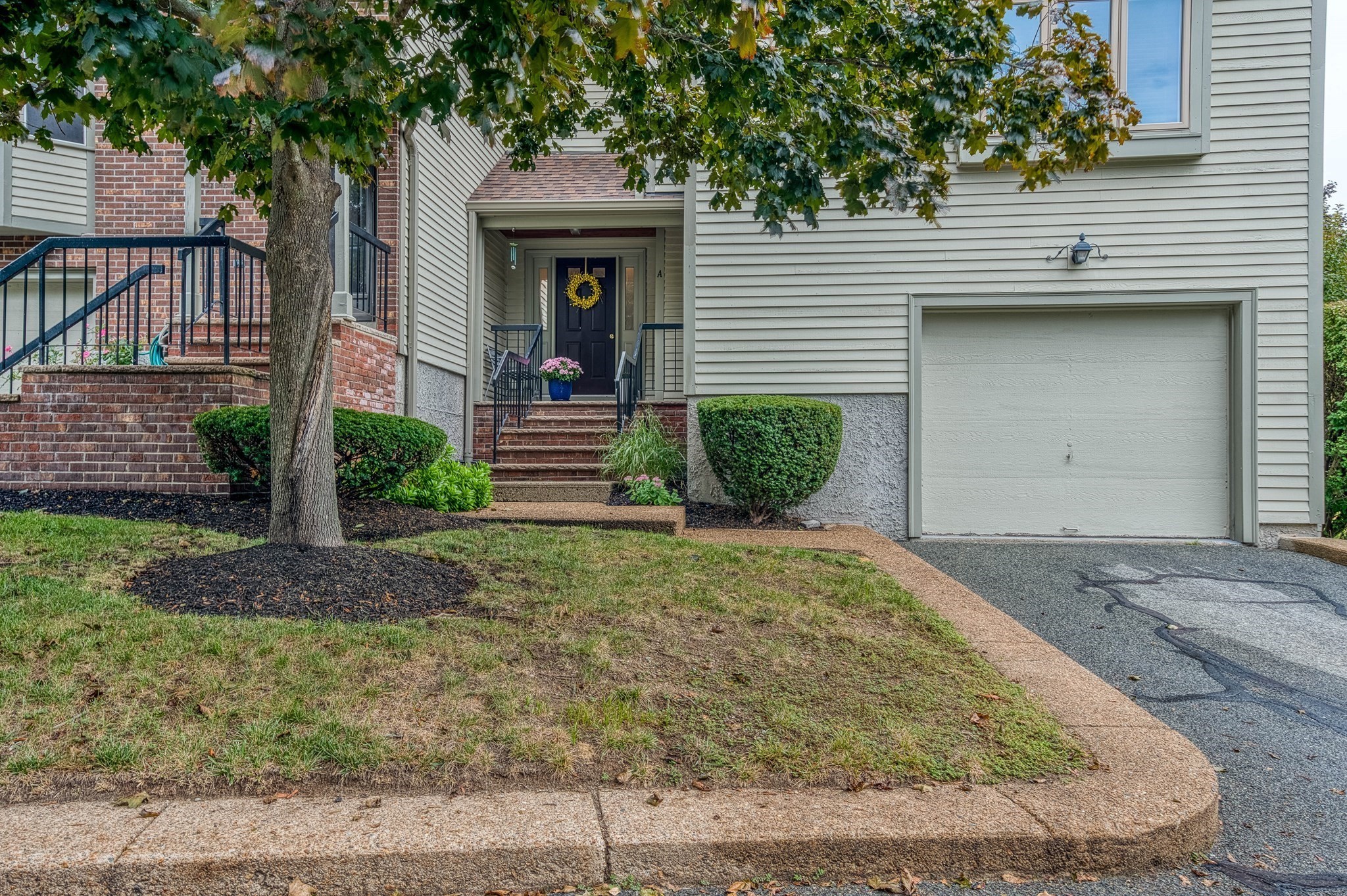 64 Maple St Unit A, Canton, MA 02021
