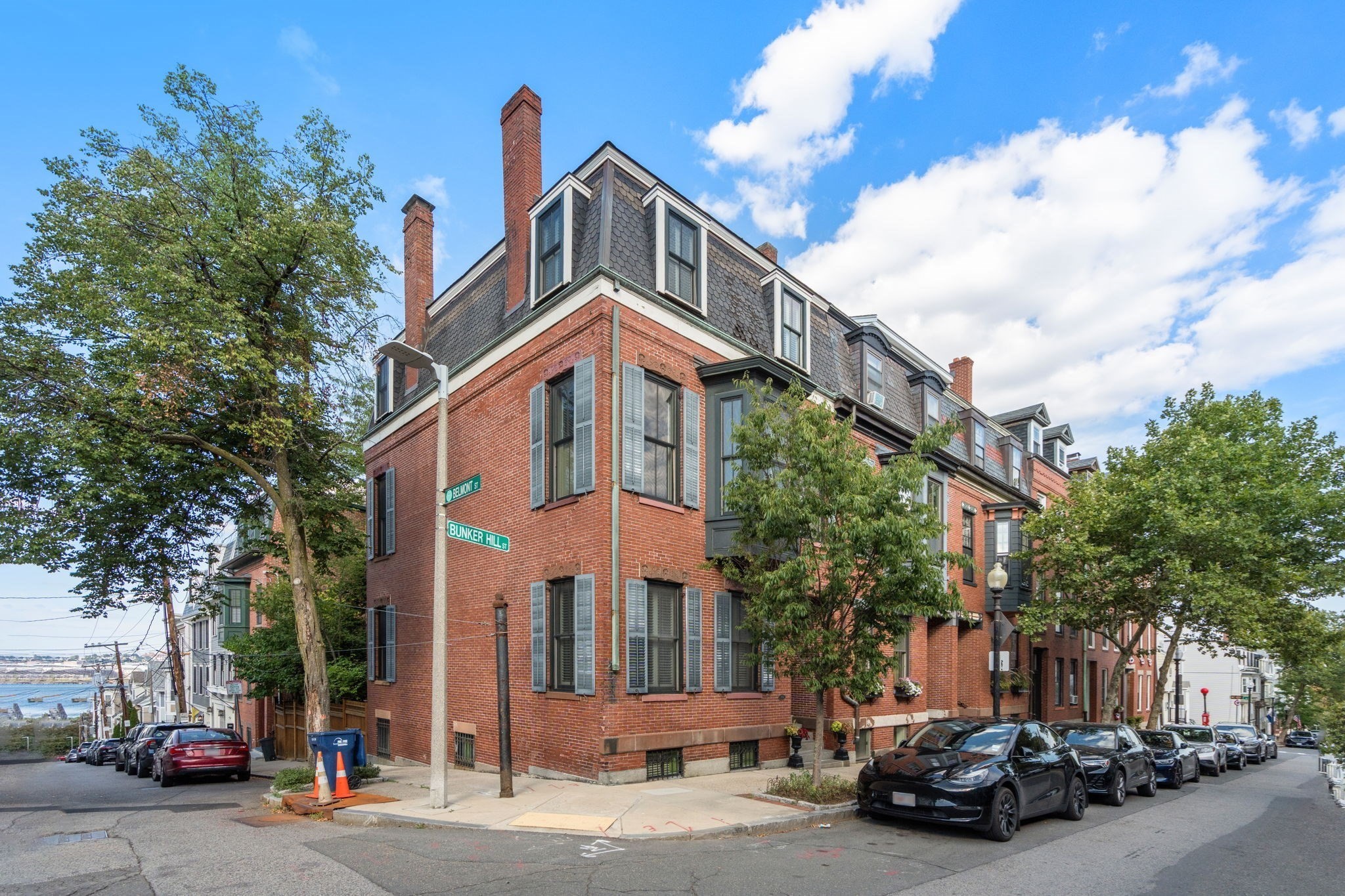 295 Bunker Hill St Unit 2, Charlestown, Boston, MA 02129