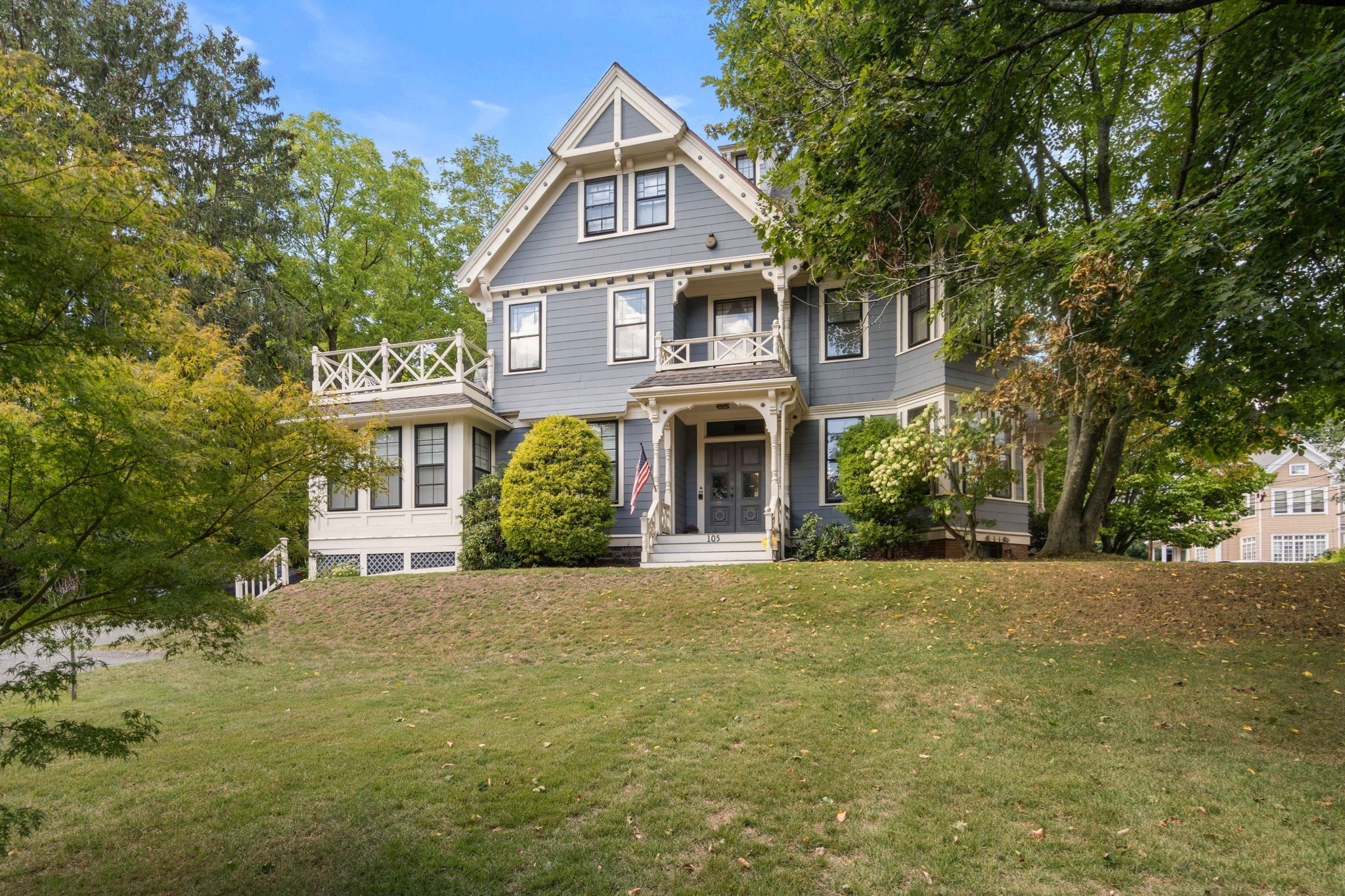 105 Pleasant St Unit 2, Arlington, MA 02476